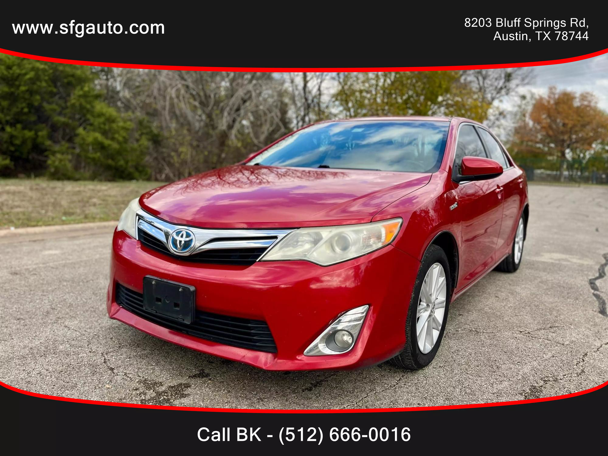 2014 Toyota Camry XLE Hybrid photo 15