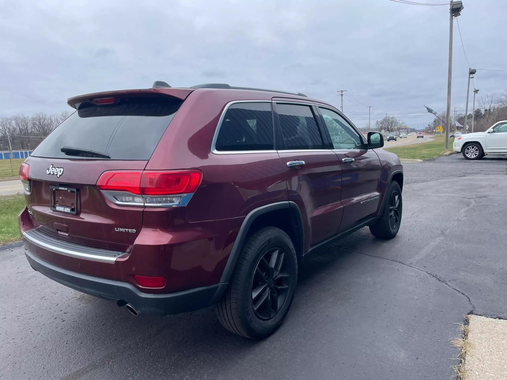 2018 Jeep Grand Cherokee Limited photo 18