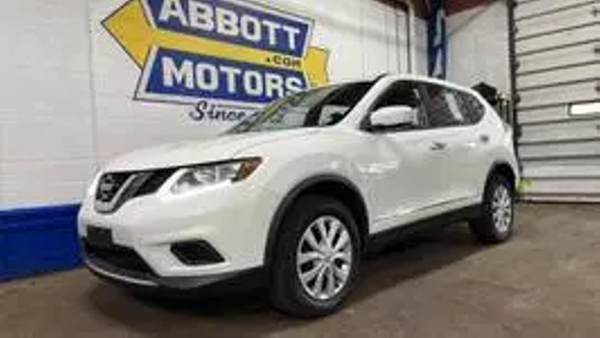 2016 Nissan Rogue S photo 20