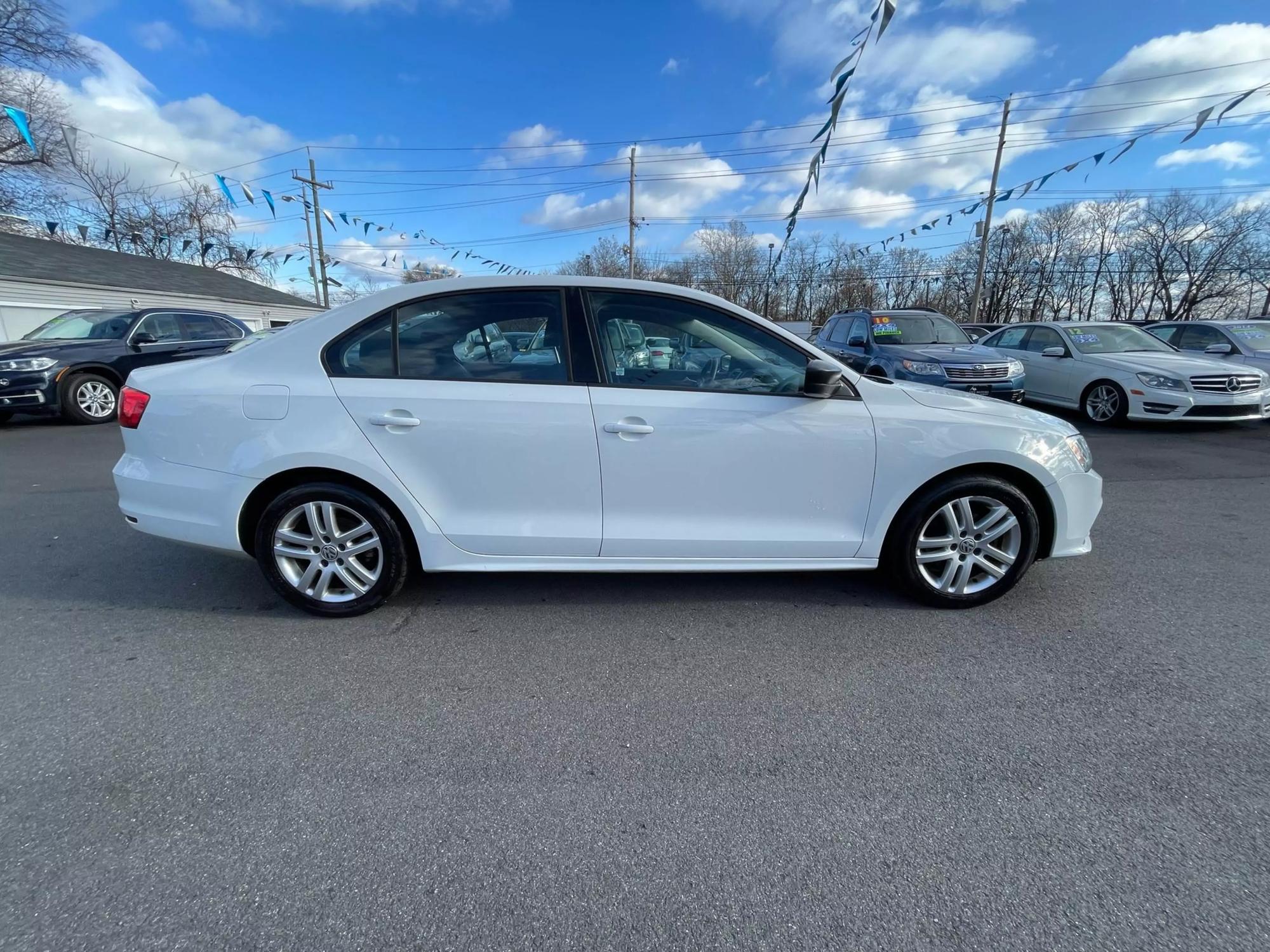 2015 Volkswagen Jetta S photo 71