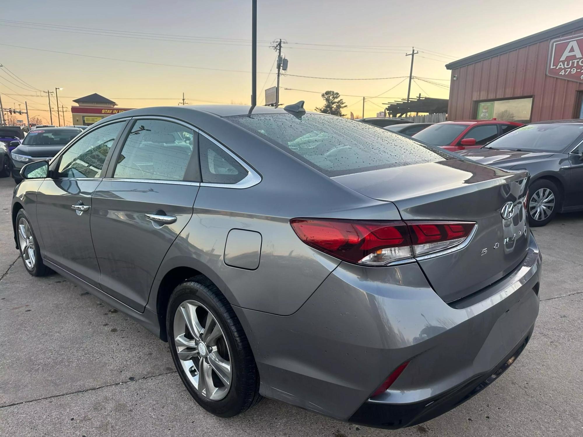 2018 Hyundai Sonata SEL photo 45