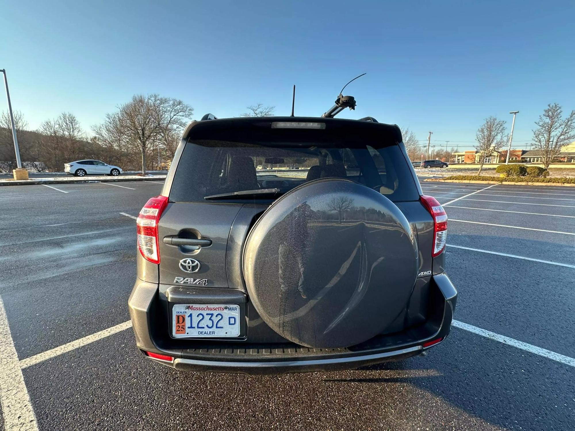 2012 Toyota RAV4 Sport photo 27