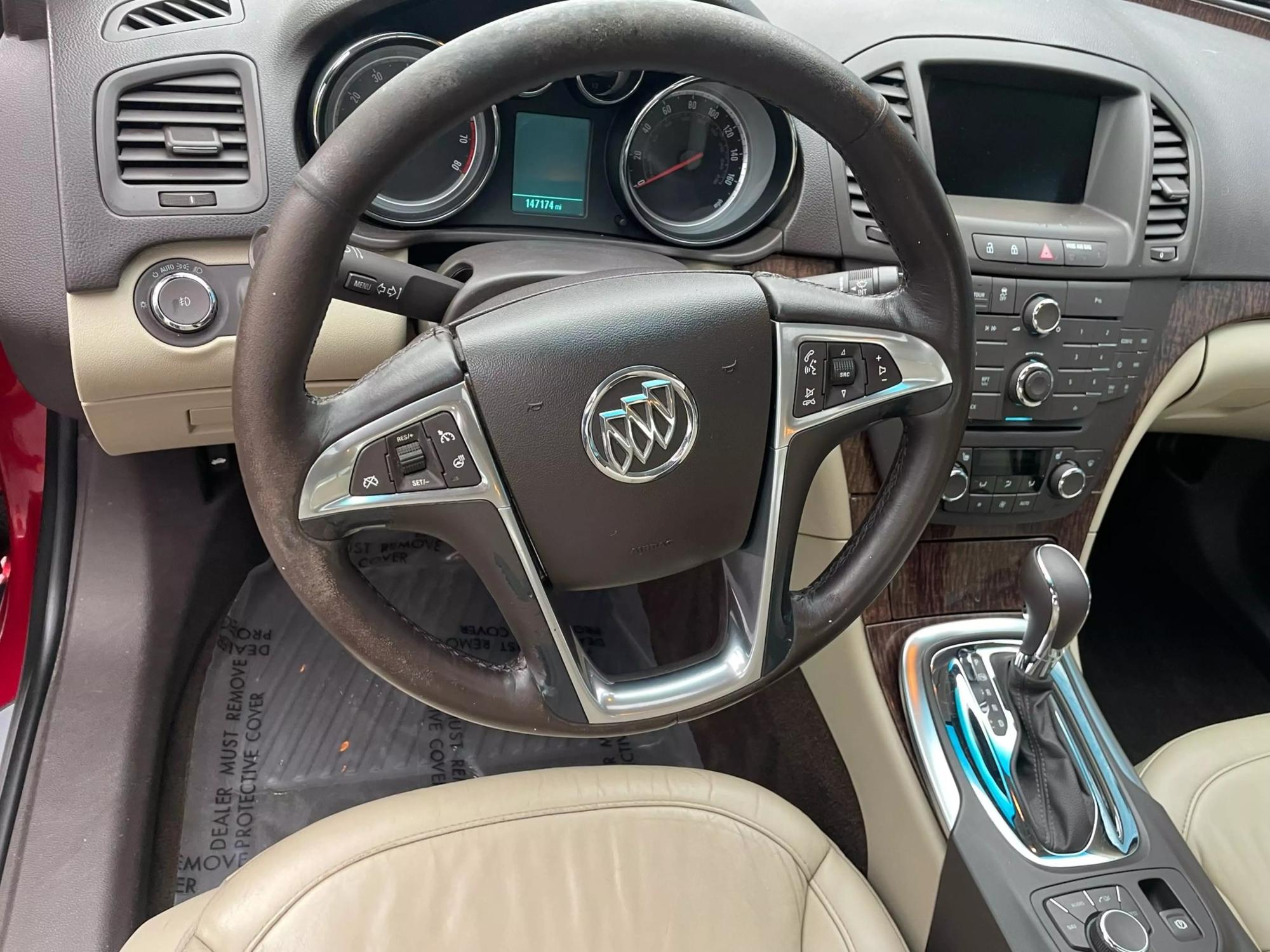 2013 Buick Regal Premium 3 photo 18