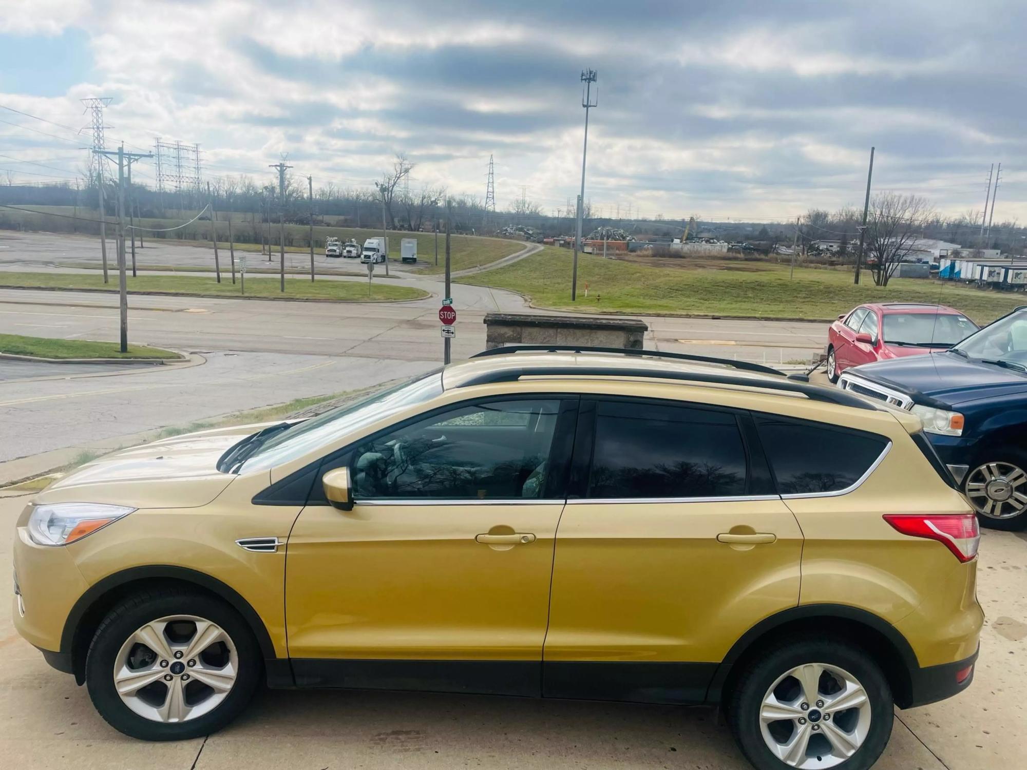 2015 Ford Escape SE photo 21