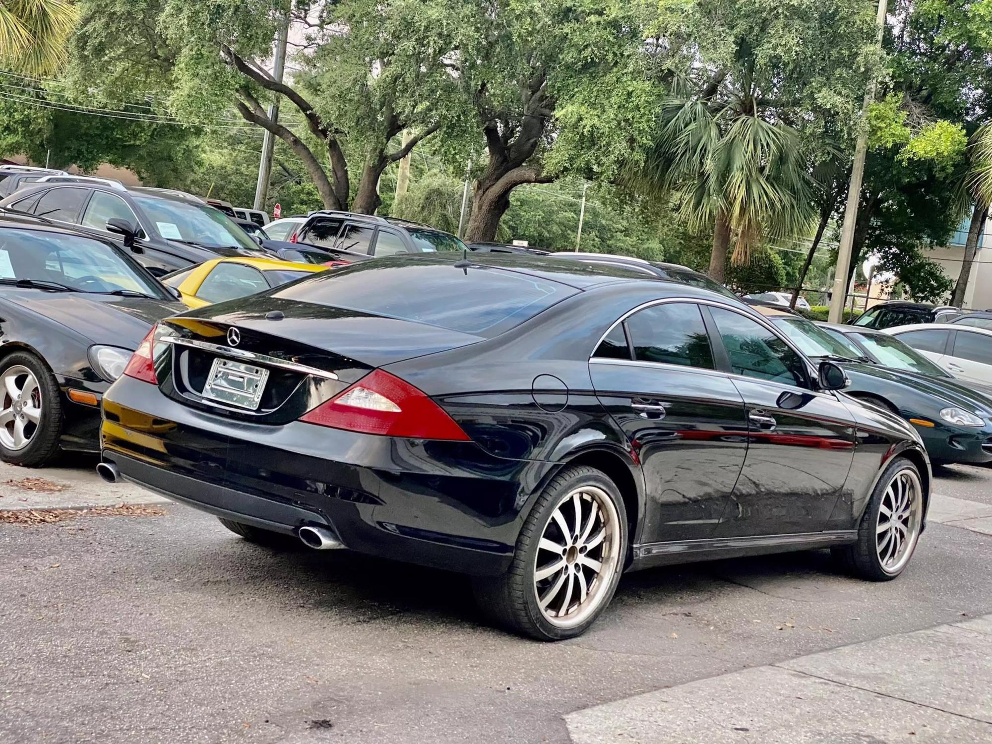 2006 Mercedes-Benz CLS-Class CLS500 photo 26