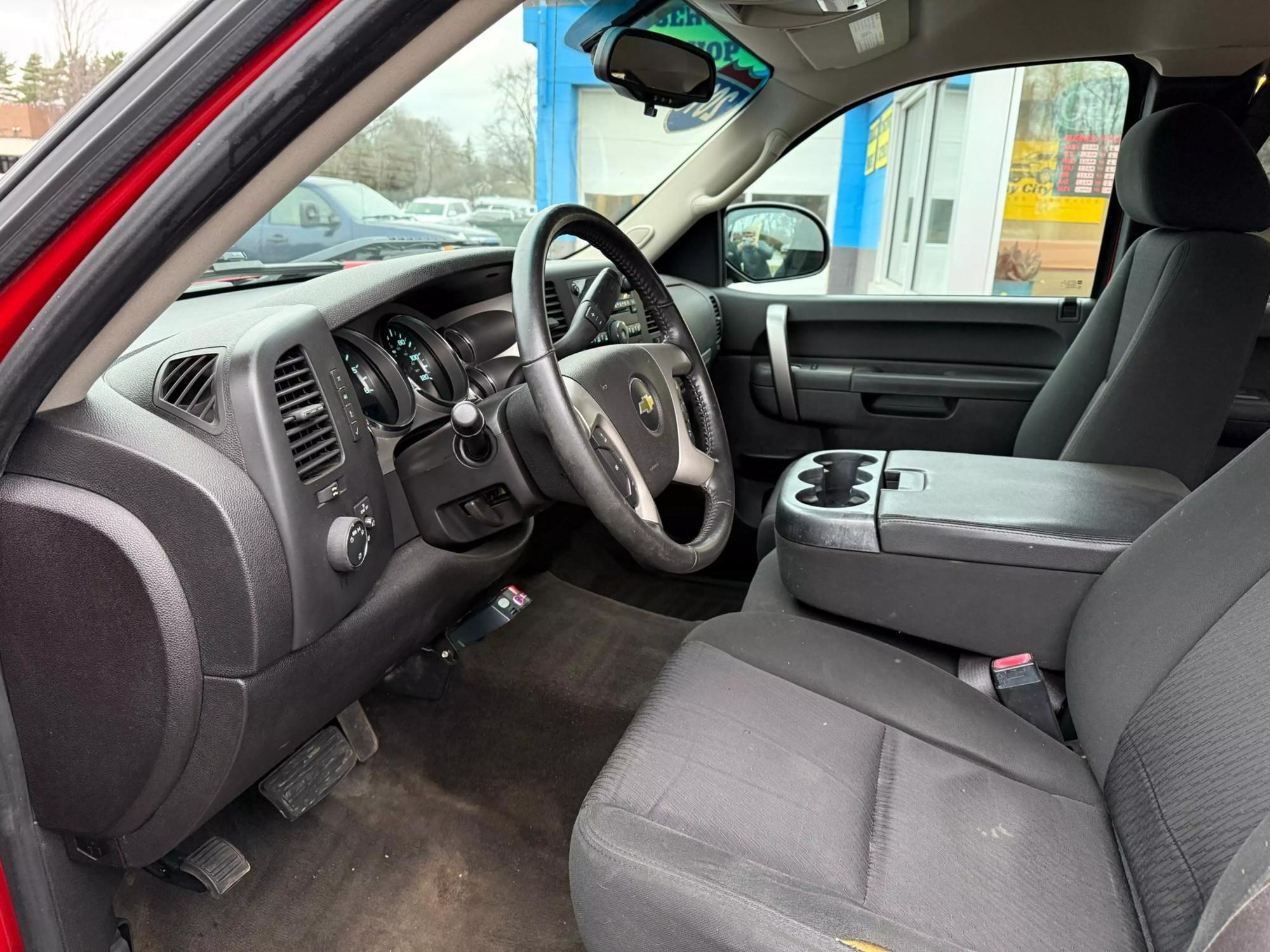 2013 Chevrolet Silverado 1500 LT photo 20