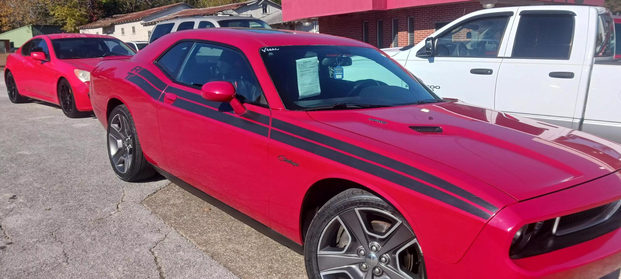 2012 Dodge Challenger R/T photo 10