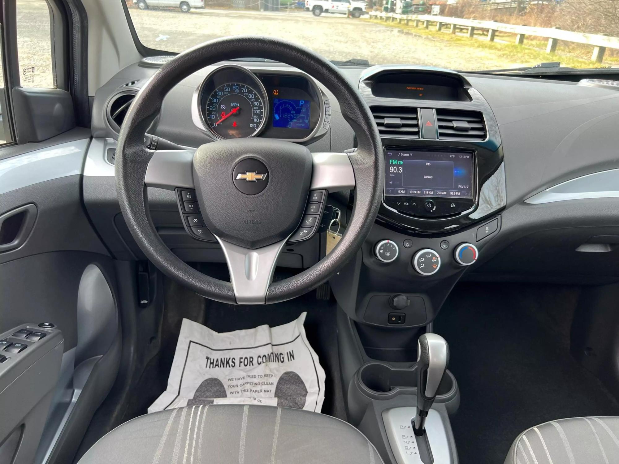 2014 Chevrolet Spark 1LT photo 31