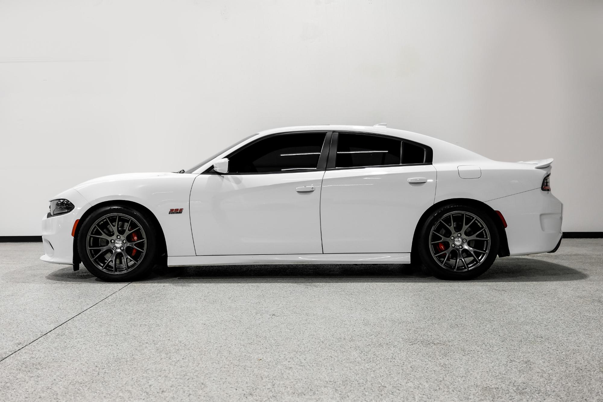 2016 Dodge Charger SRT 392 photo 79