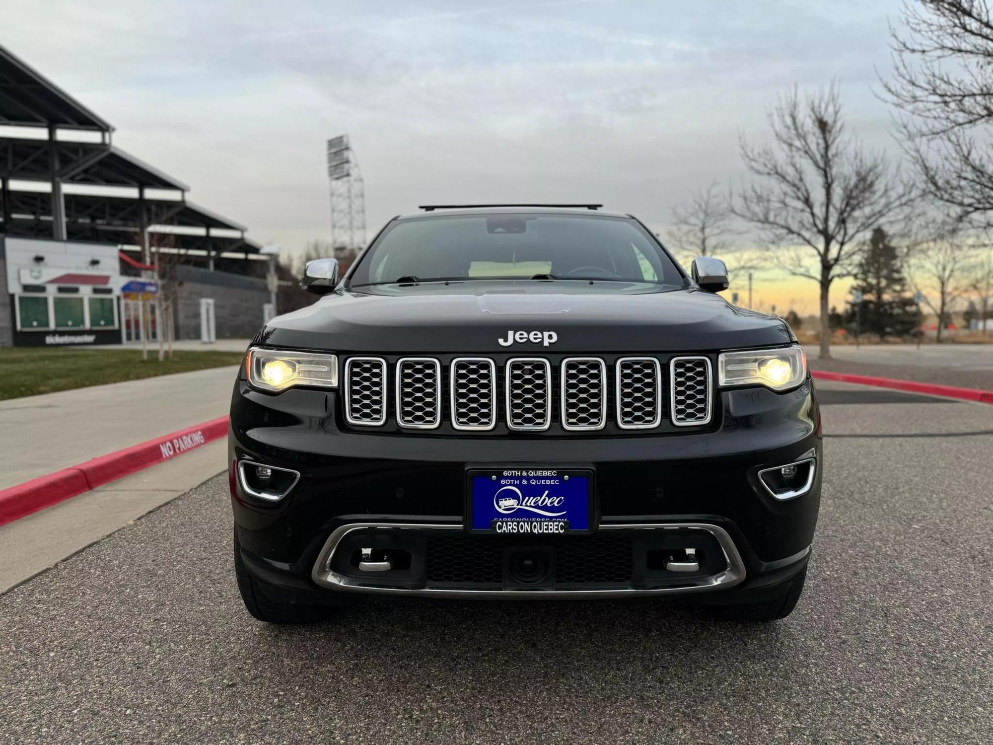 2017 Jeep Grand Cherokee Overland photo 23