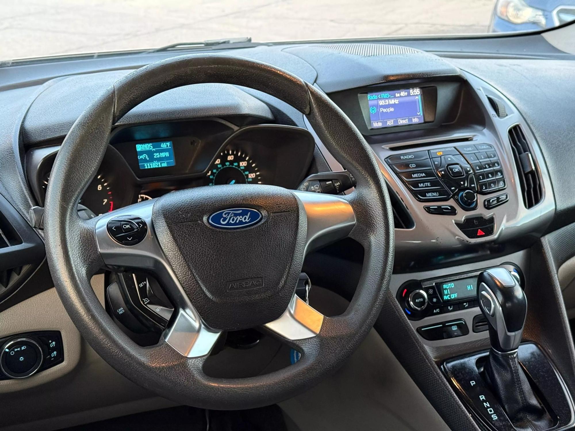 2016 Ford Transit Connect XLT photo 31