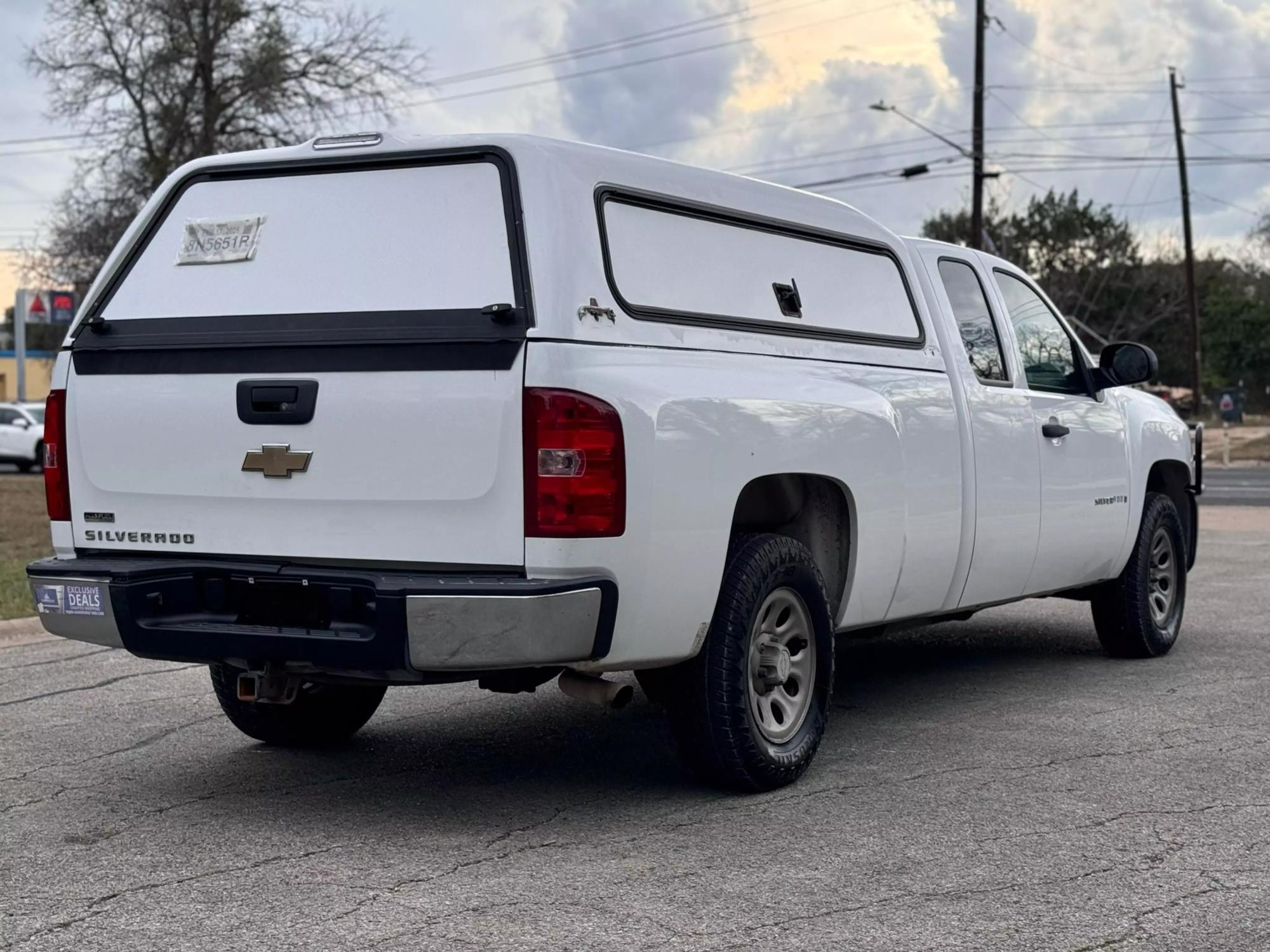 2008 Chevrolet Silverado 1500 Work Truck photo 32