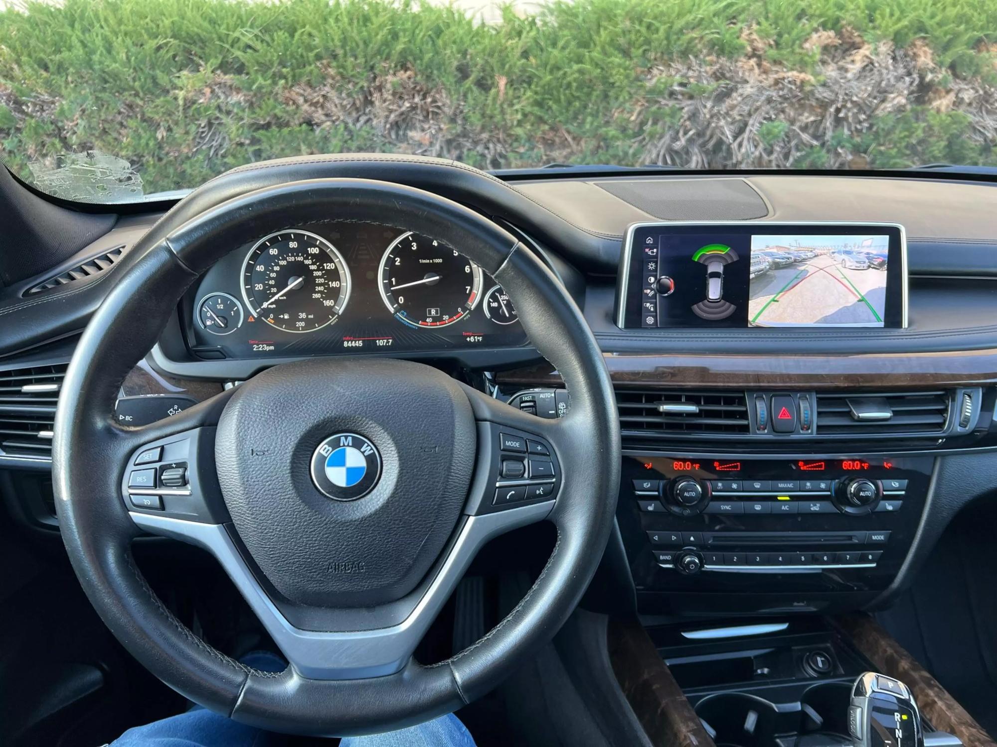 2017 BMW X5 xDrive50i photo 38