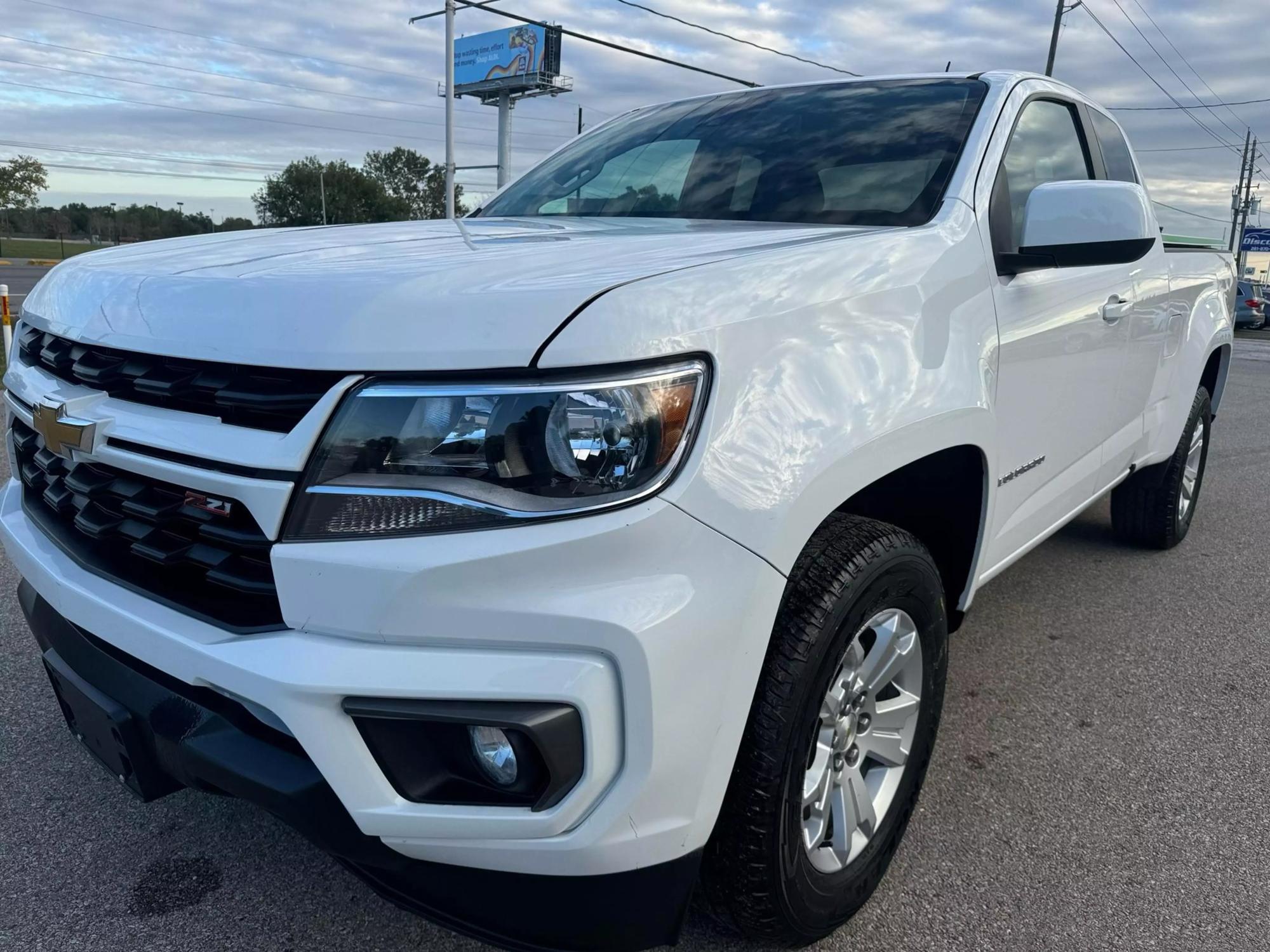 2022 Chevrolet Colorado LT photo 44