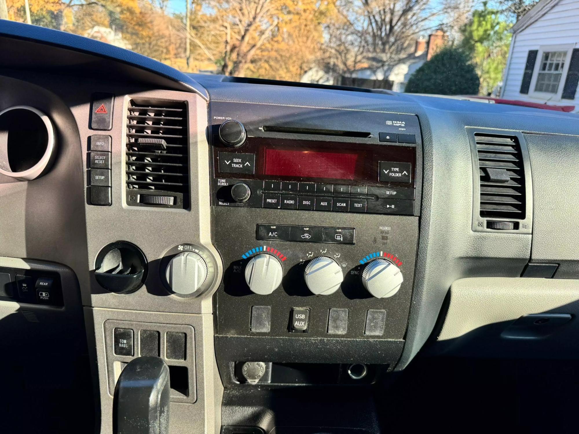 2013 Toyota Tundra Tundra Grade photo 16