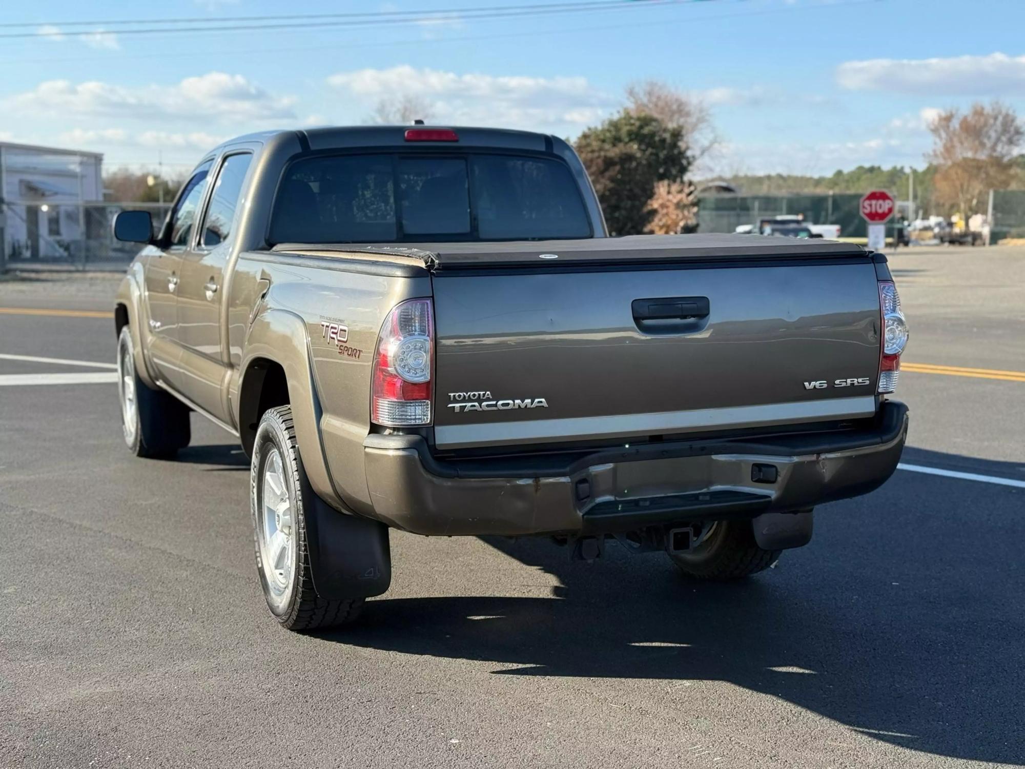 2010 Toyota Tacoma Base photo 107