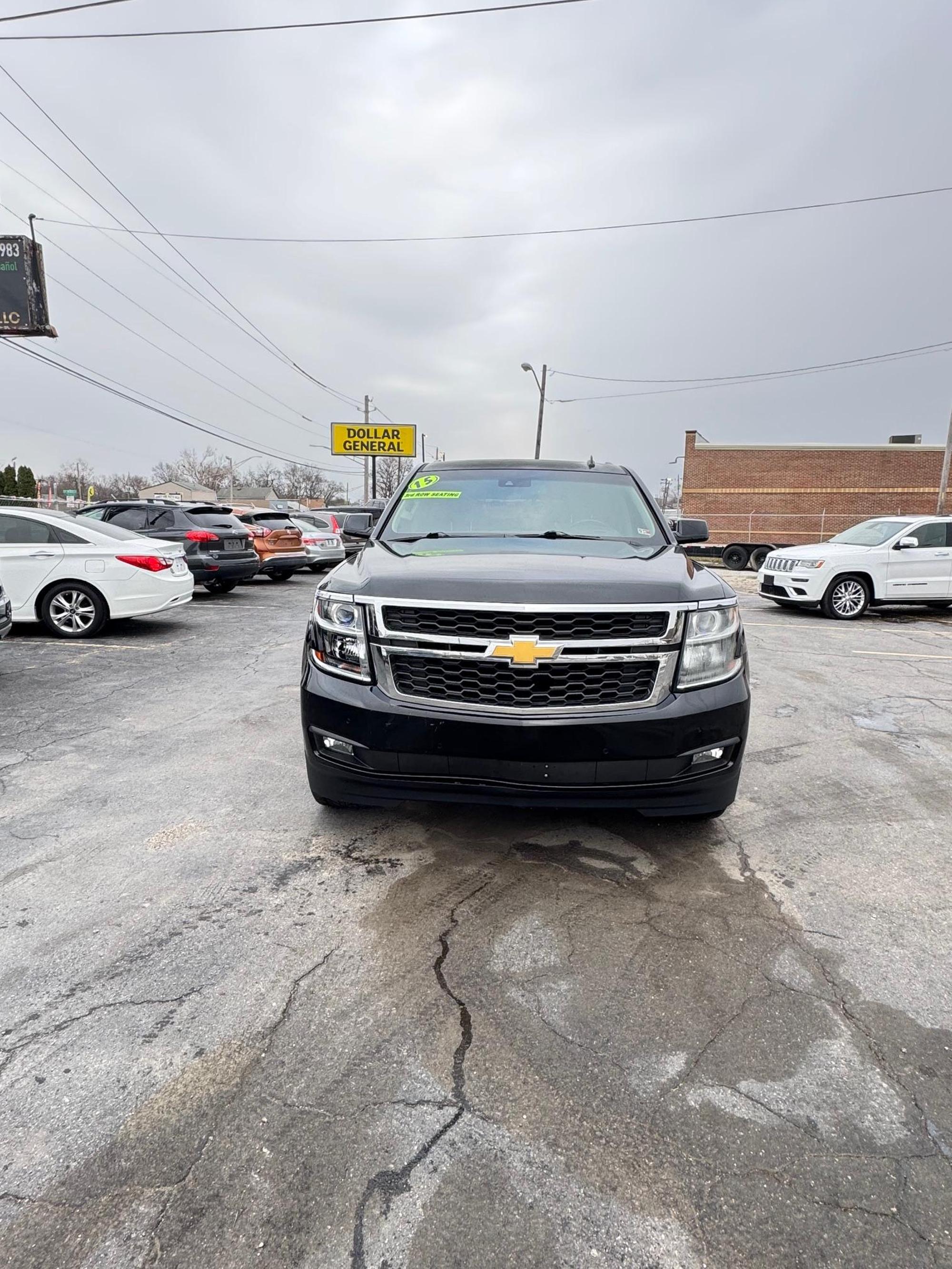 2015 Chevrolet Tahoe LT photo 24