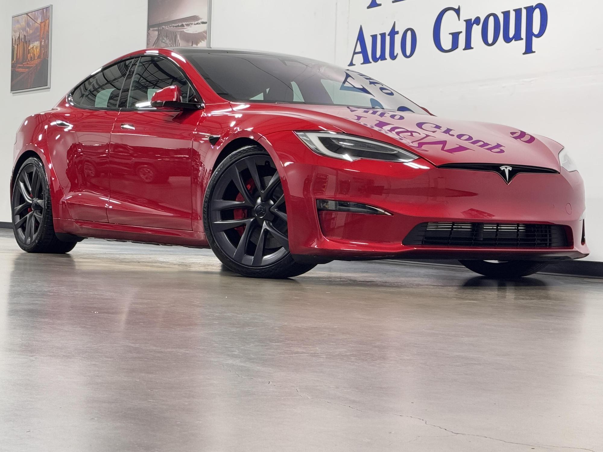 2021 Tesla Model S Plaid photo 31