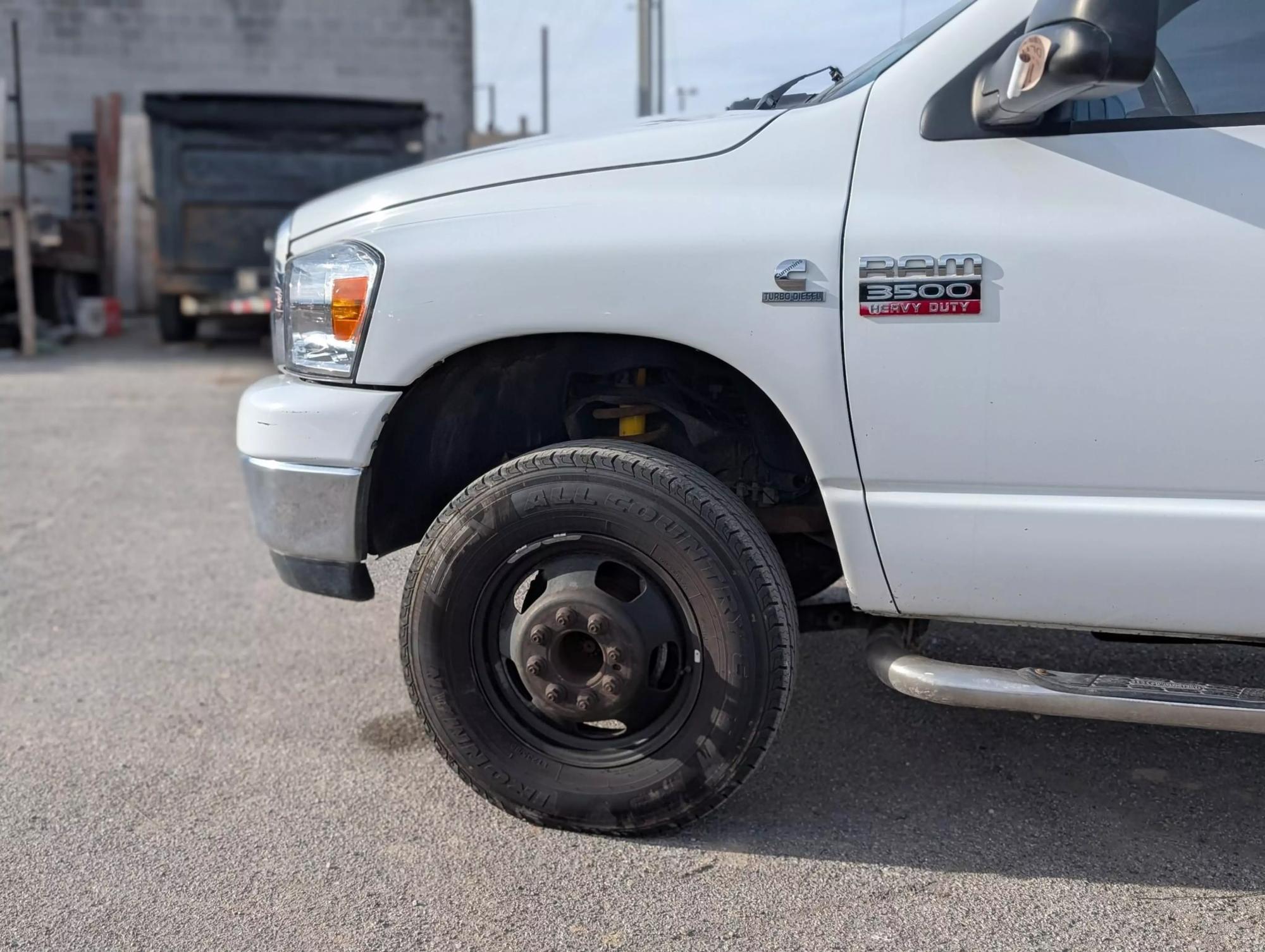 2008 Dodge Ram 3500 Pickup SLT photo 34