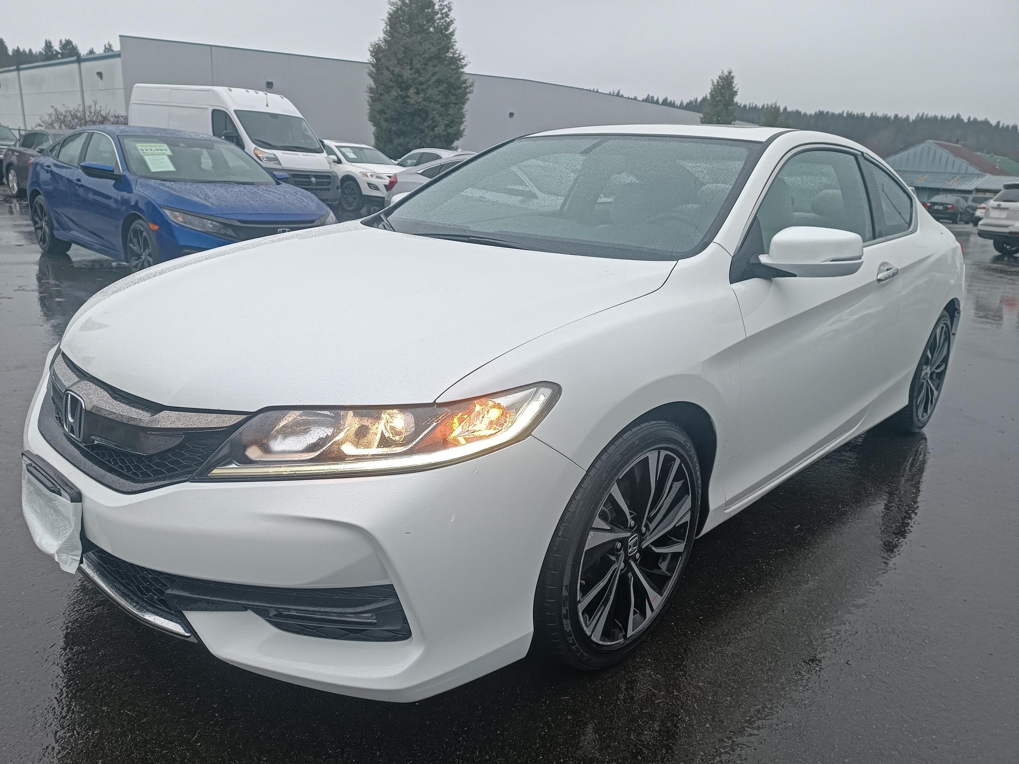 2016 Honda Accord EX-L photo 36