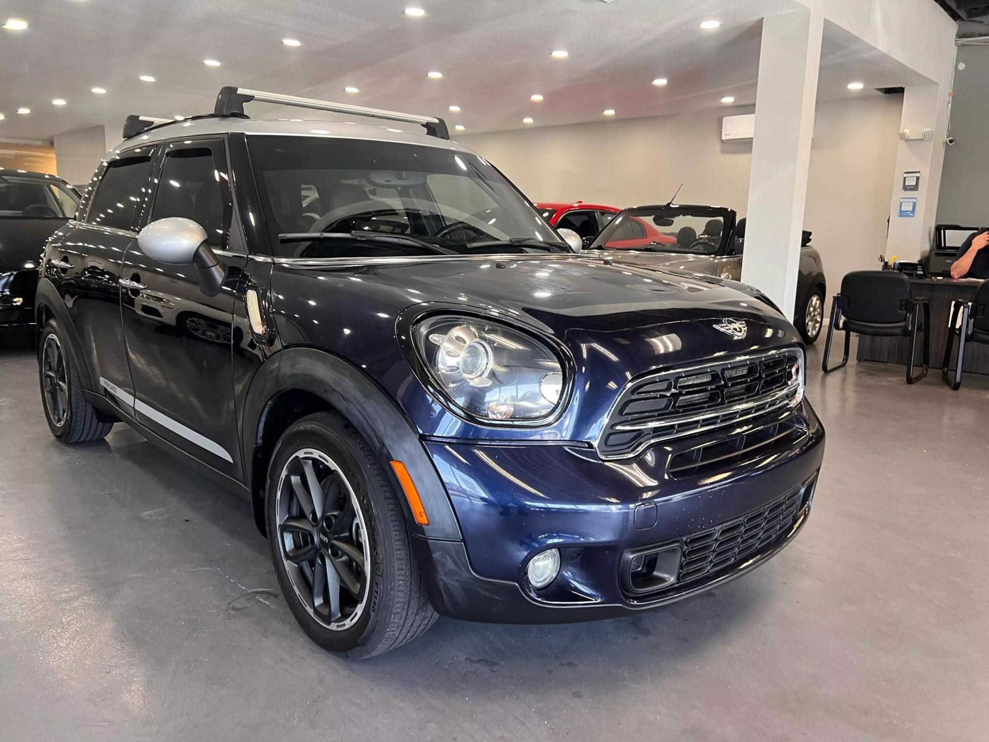 MINI Countryman's photo