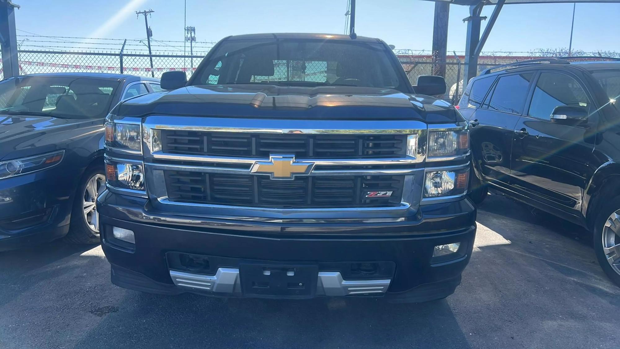 2015 Chevrolet Silverado 1500 LT photo 8