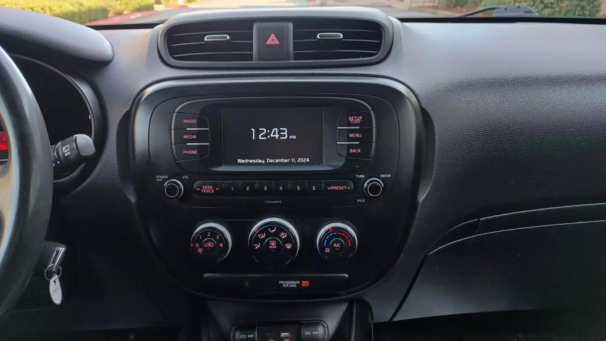 2018 Kia Soul Base photo 36