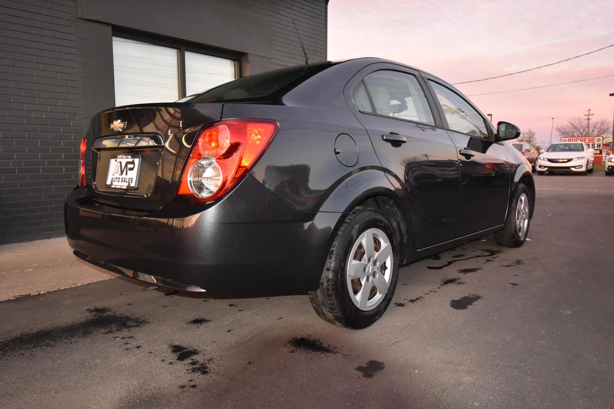 2014 Chevrolet Sonic LS photo 36