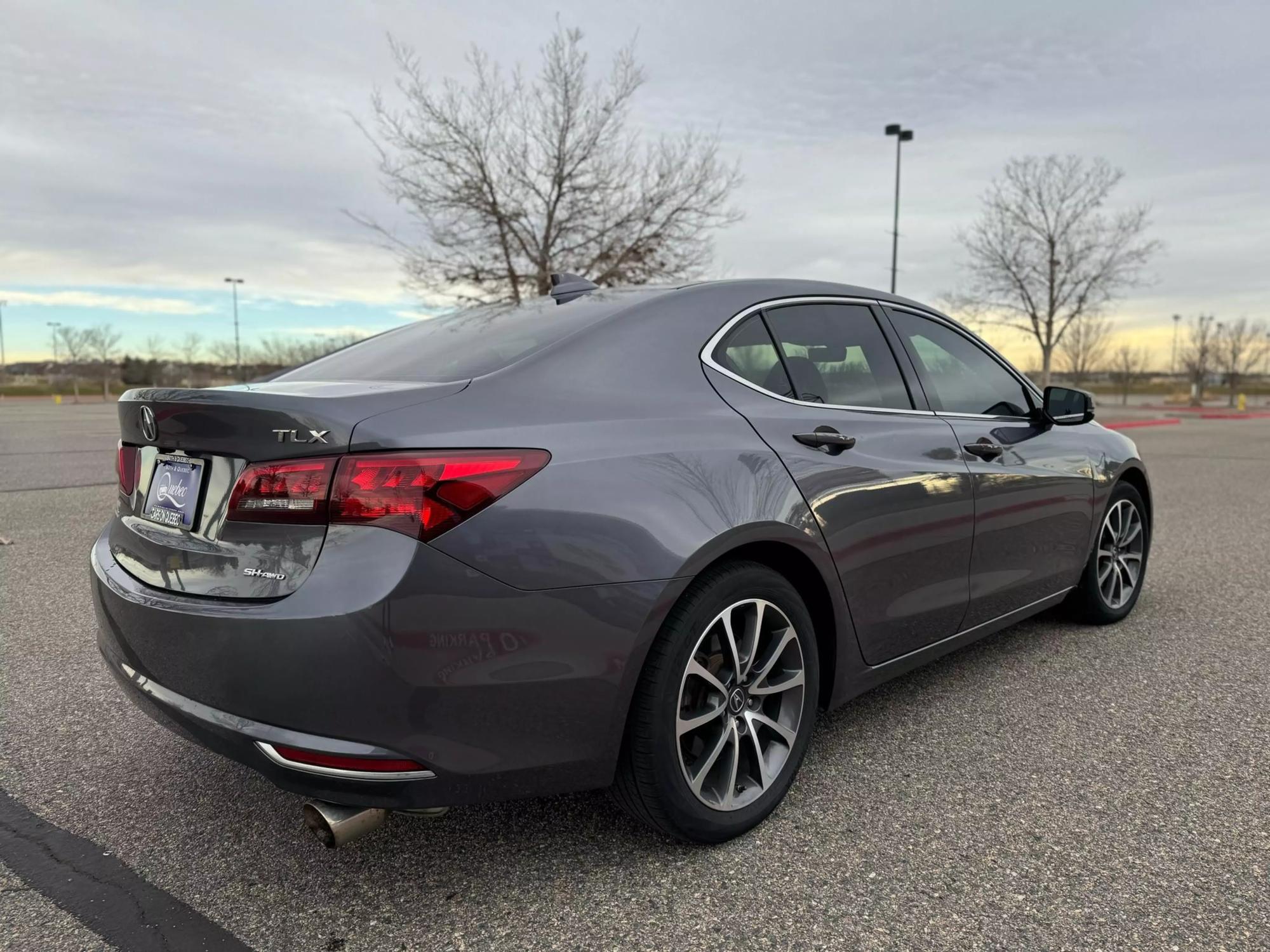 2017 Acura TLX Technology Package photo 23