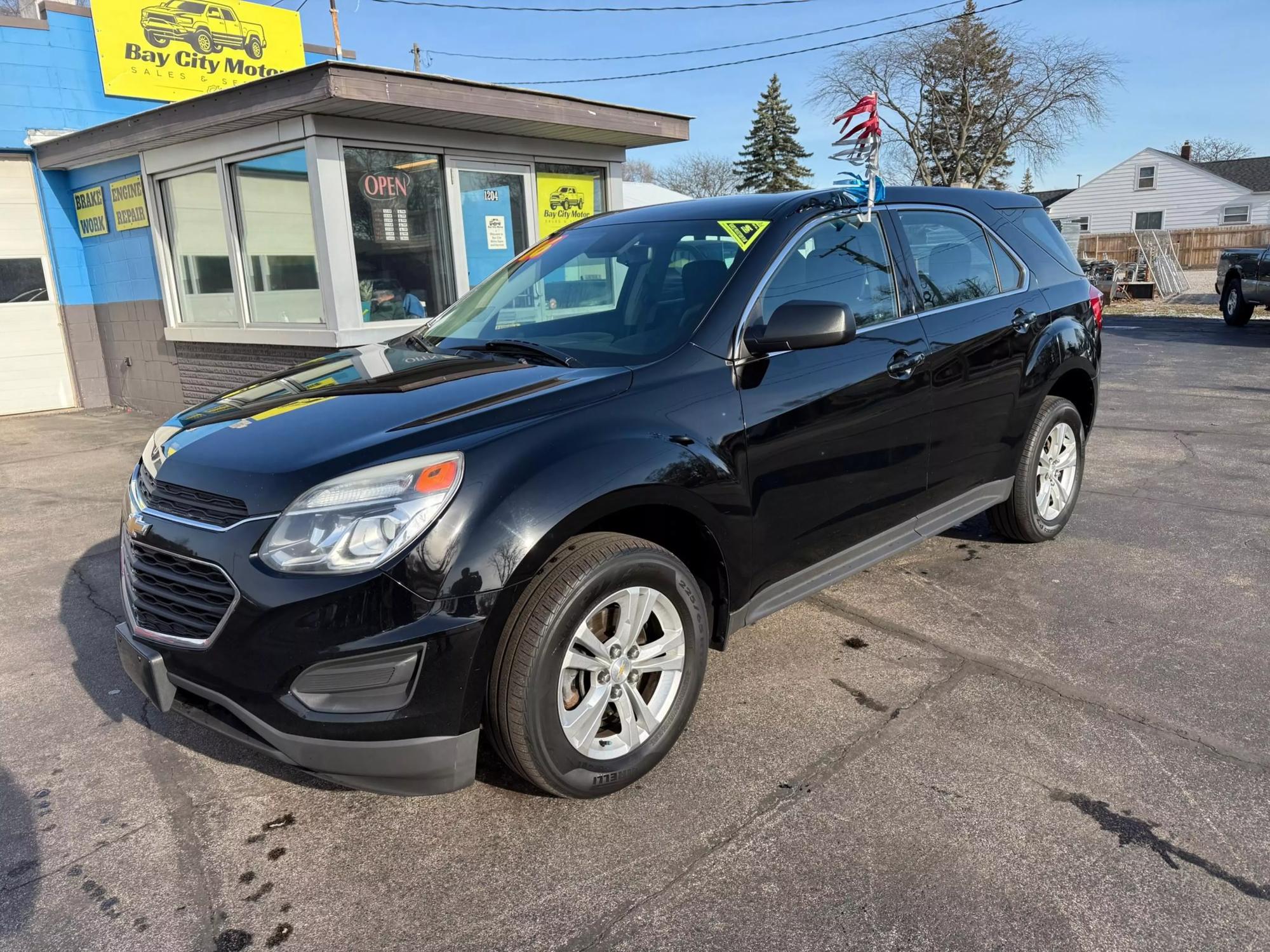 2016 Chevrolet Equinox LS photo 19