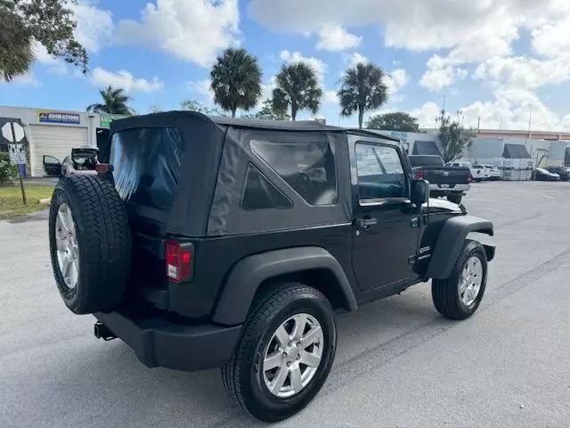 2011 Jeep Wrangler Sport photo 24