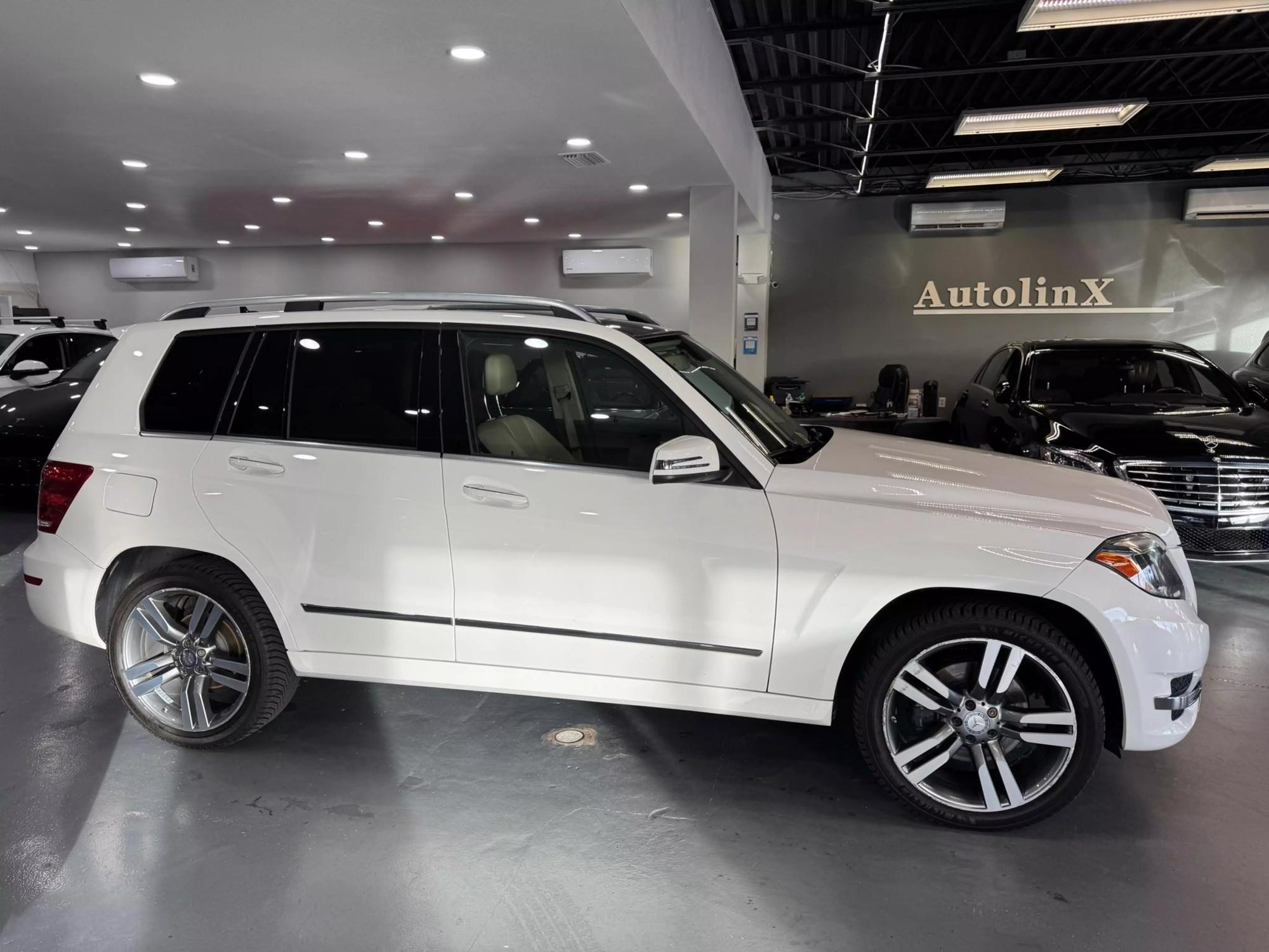 2015 Mercedes-Benz GLK-Class GLK350 photo 8