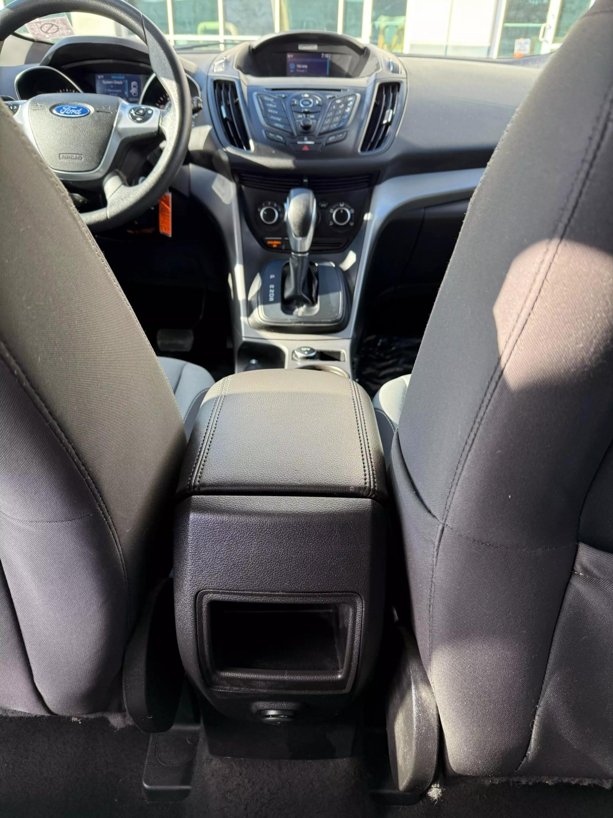 2015 Ford Escape SE photo 154