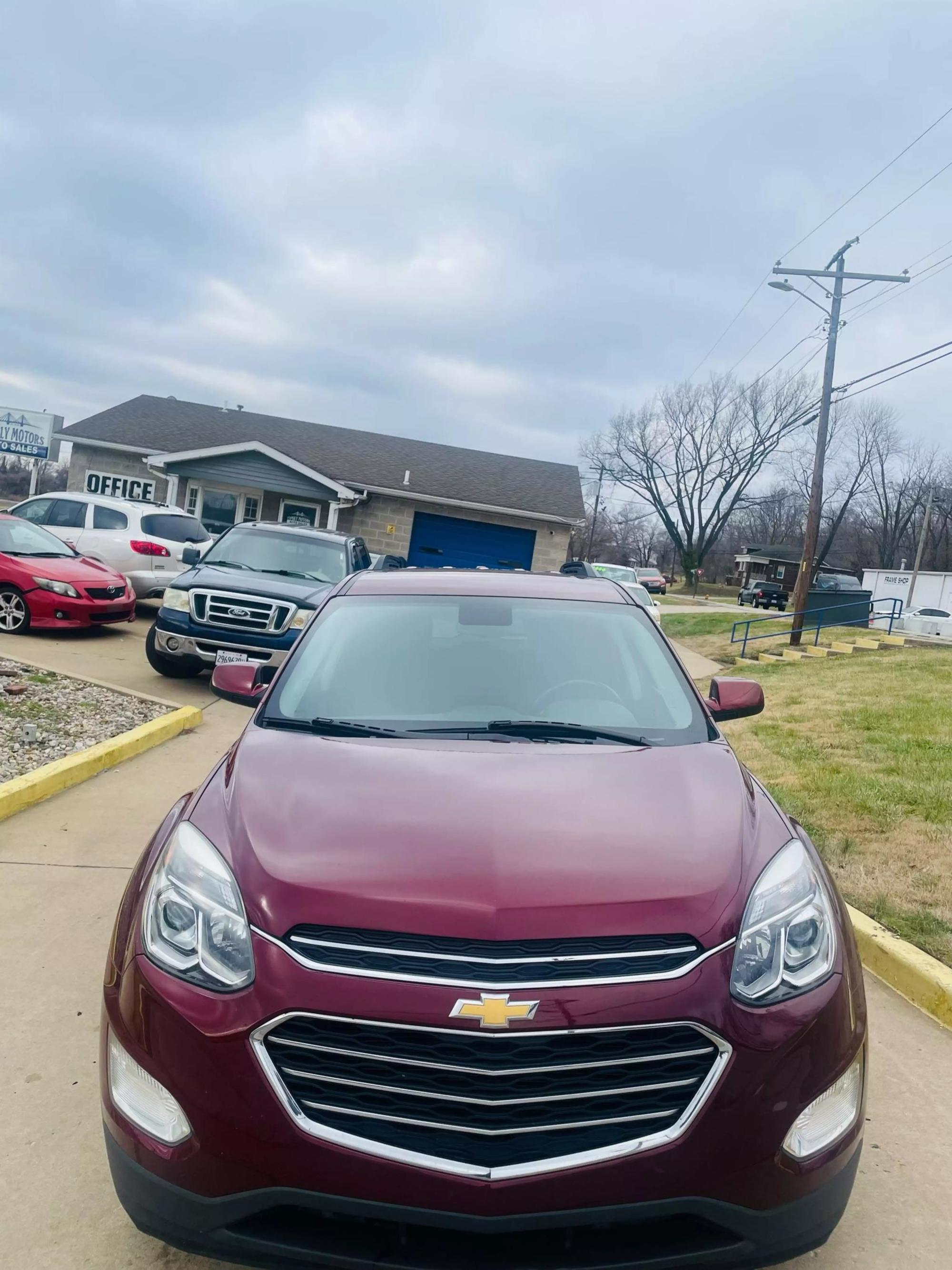 2017 Chevrolet Equinox LT photo 19