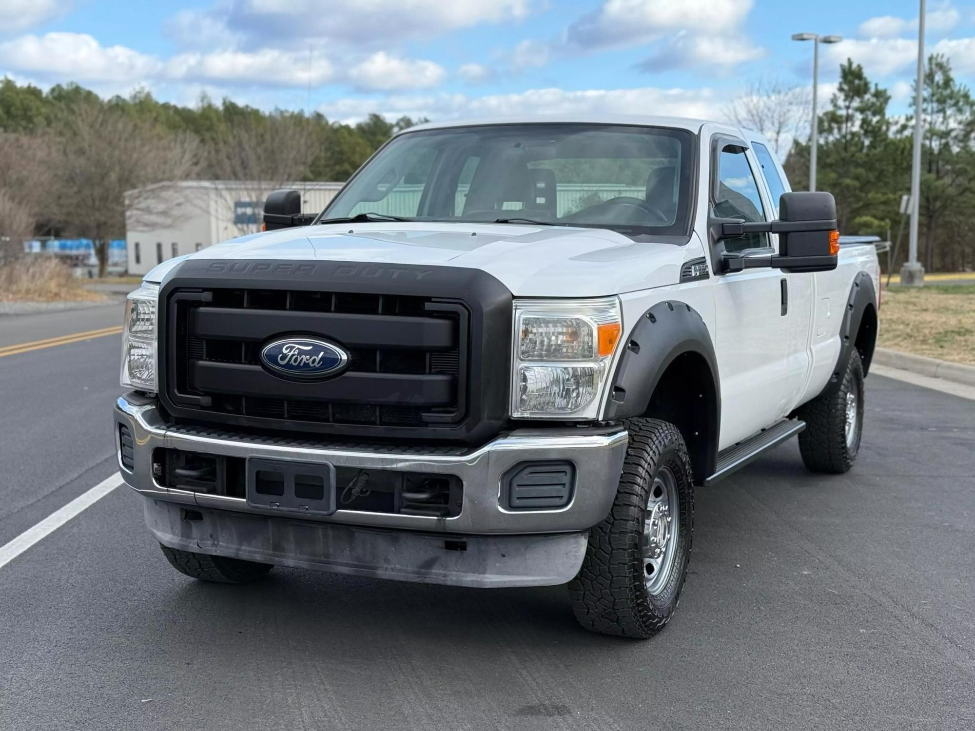 2011 Ford F-250 Super Duty XLT photo 111