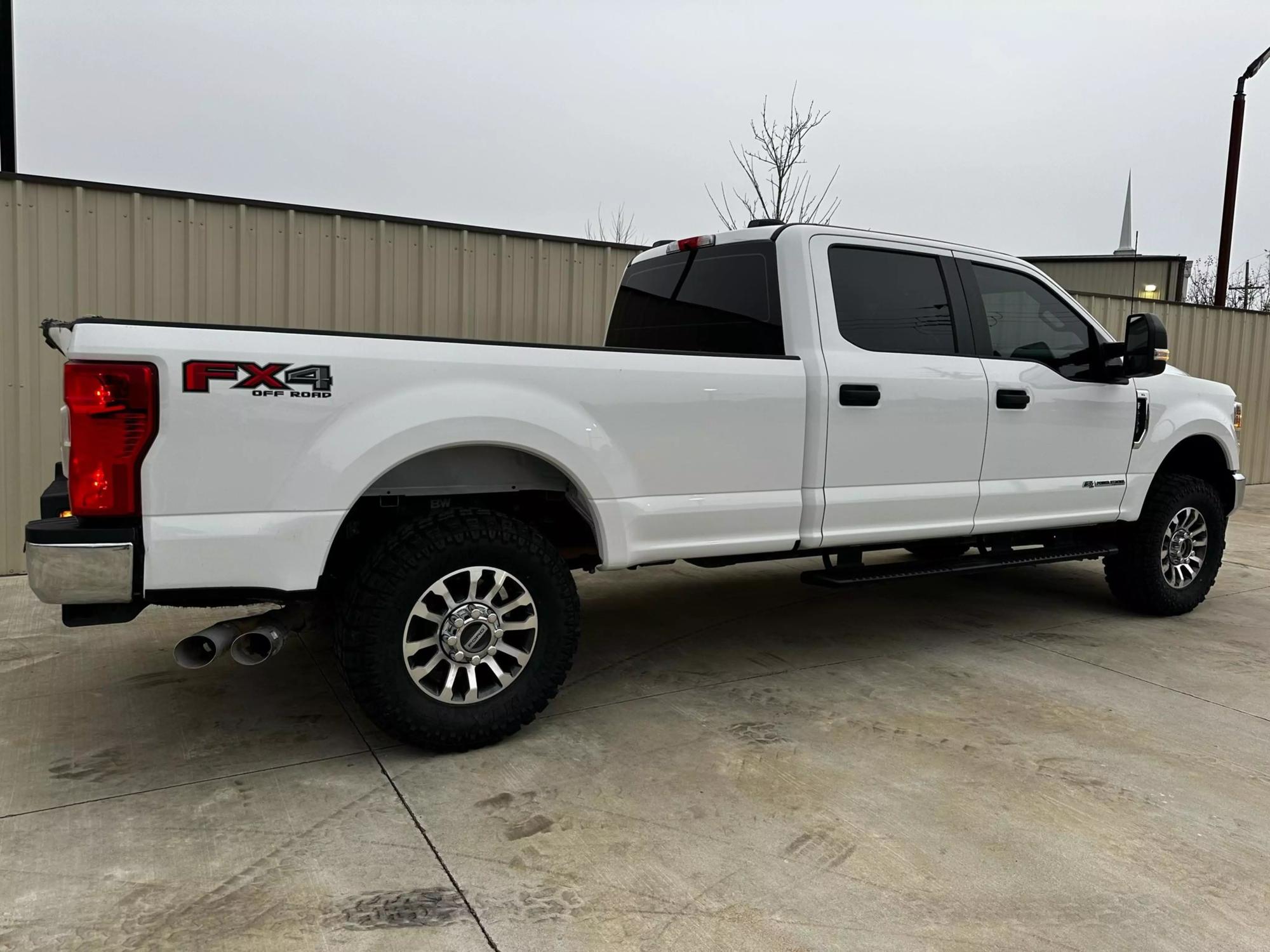 2022 Ford F-250 Super Duty XL photo 13