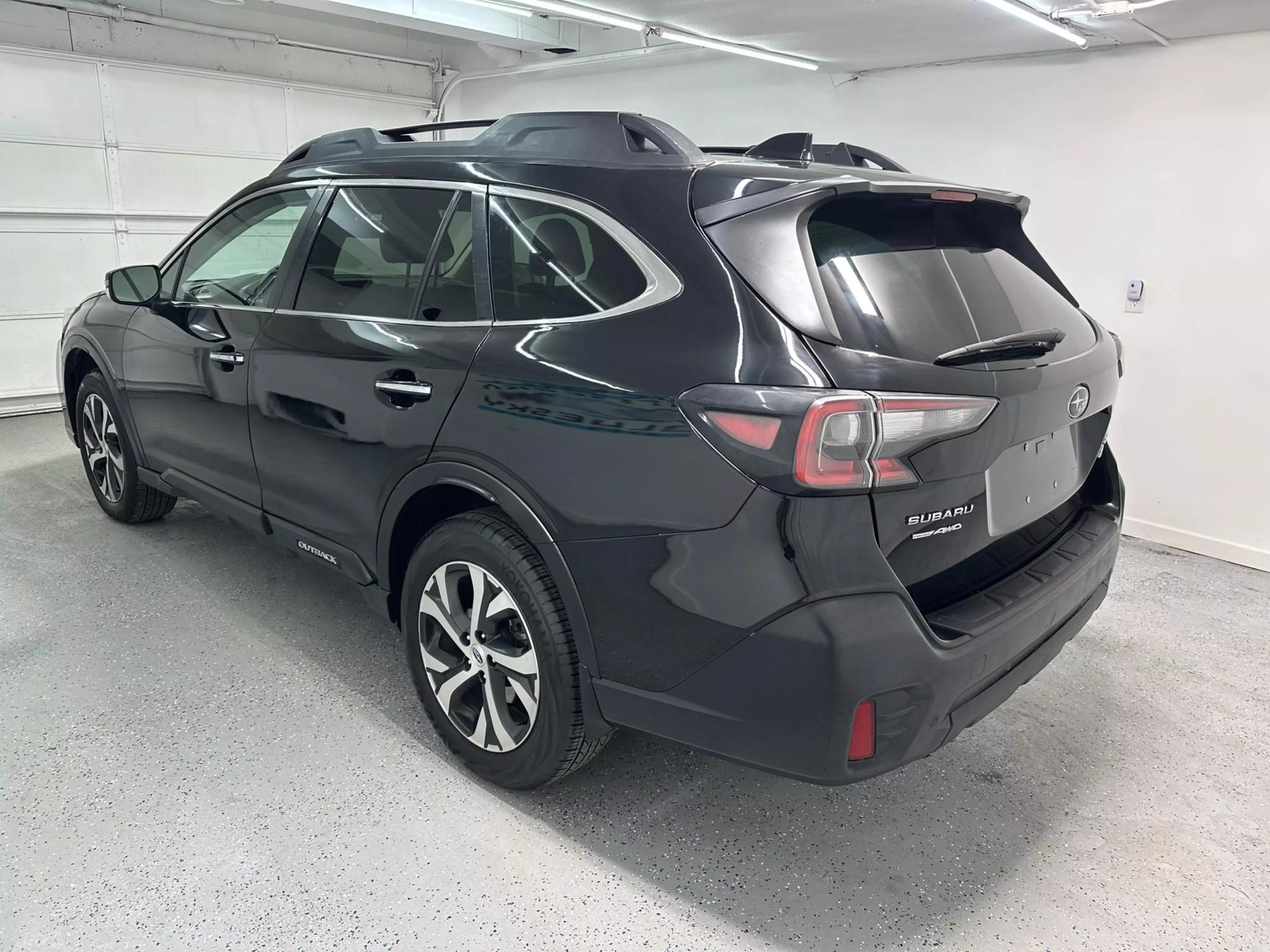 2020 Subaru Outback Touring photo 20