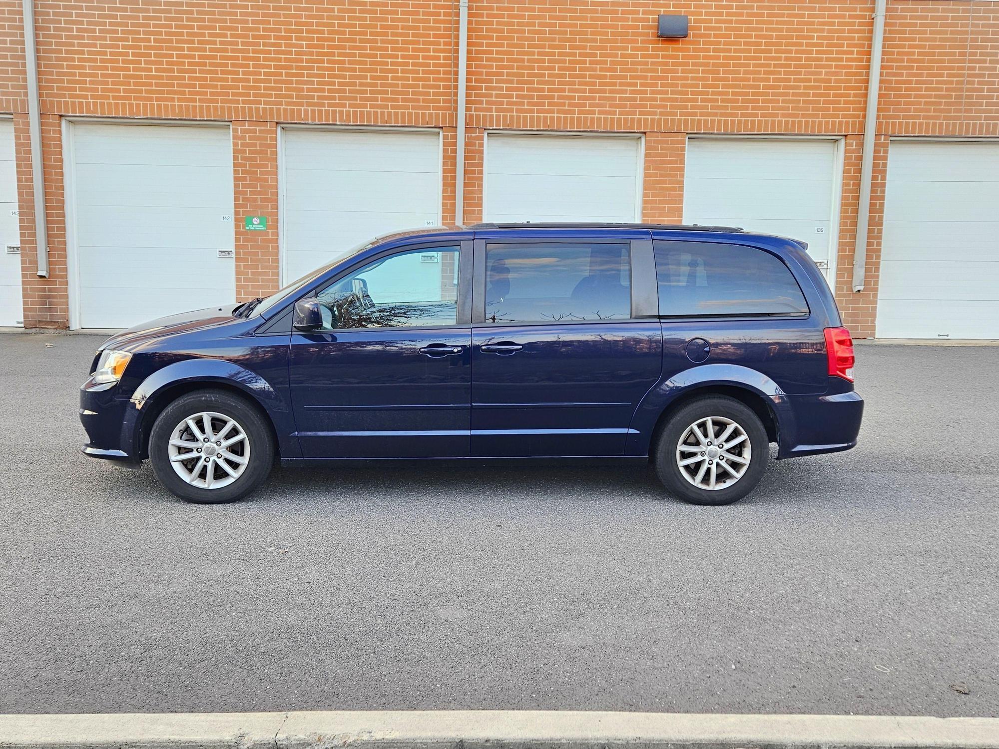 2015 Dodge Grand Caravan SXT photo 19