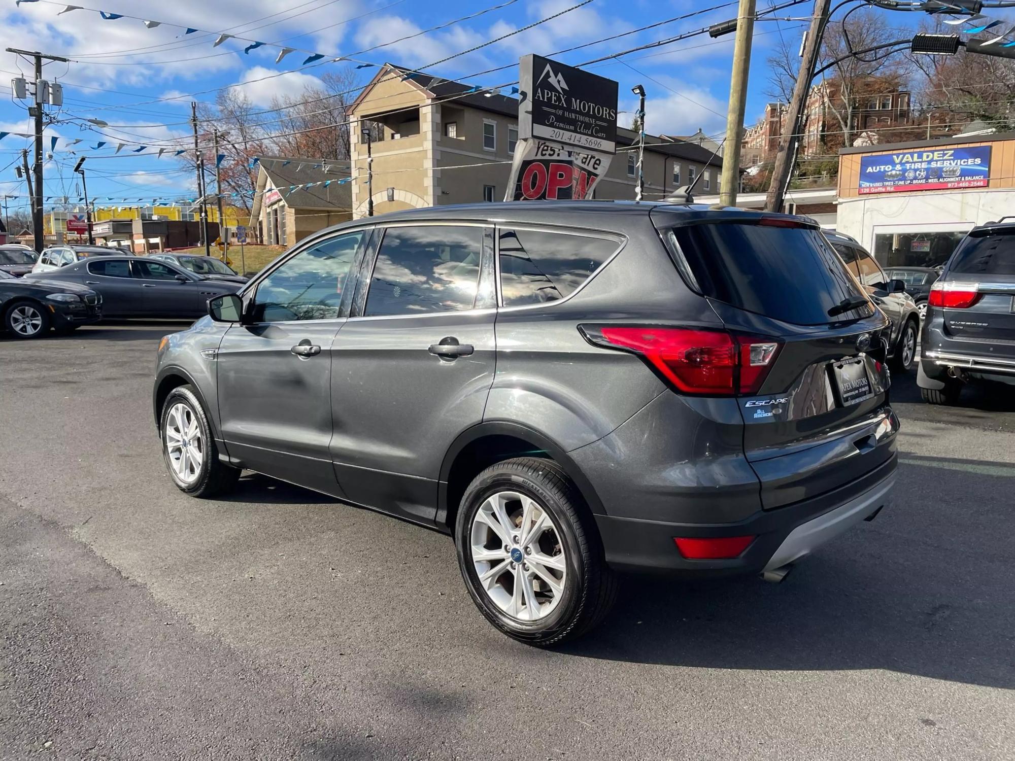 2019 Ford Escape SE photo 63