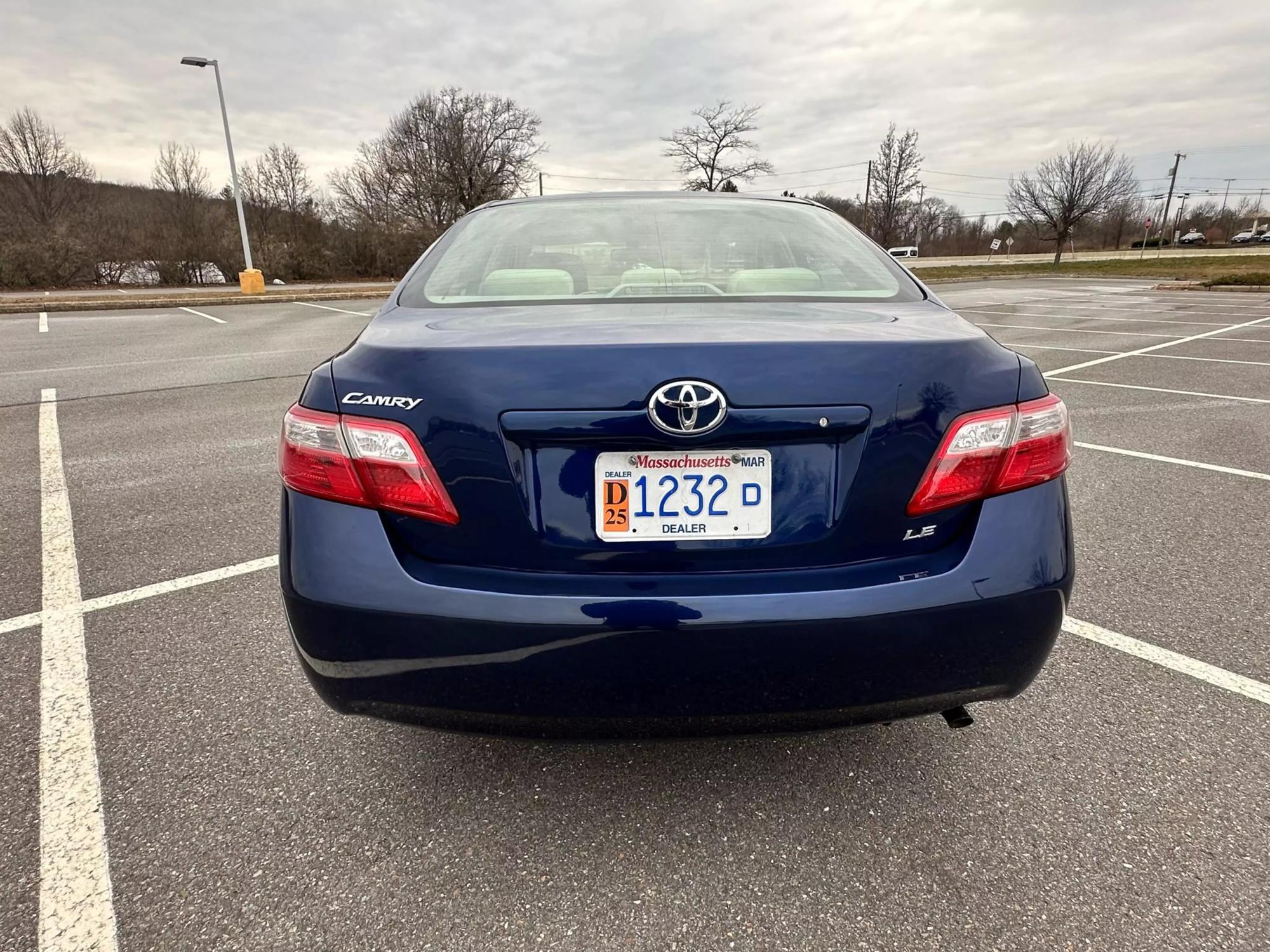 2007 Toyota Camry CE photo 23