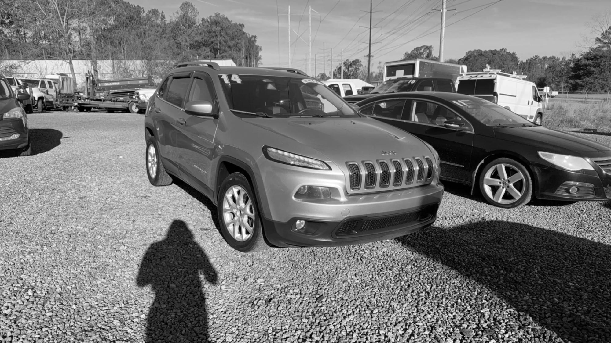 2014 Jeep Cherokee Latitude photo 11