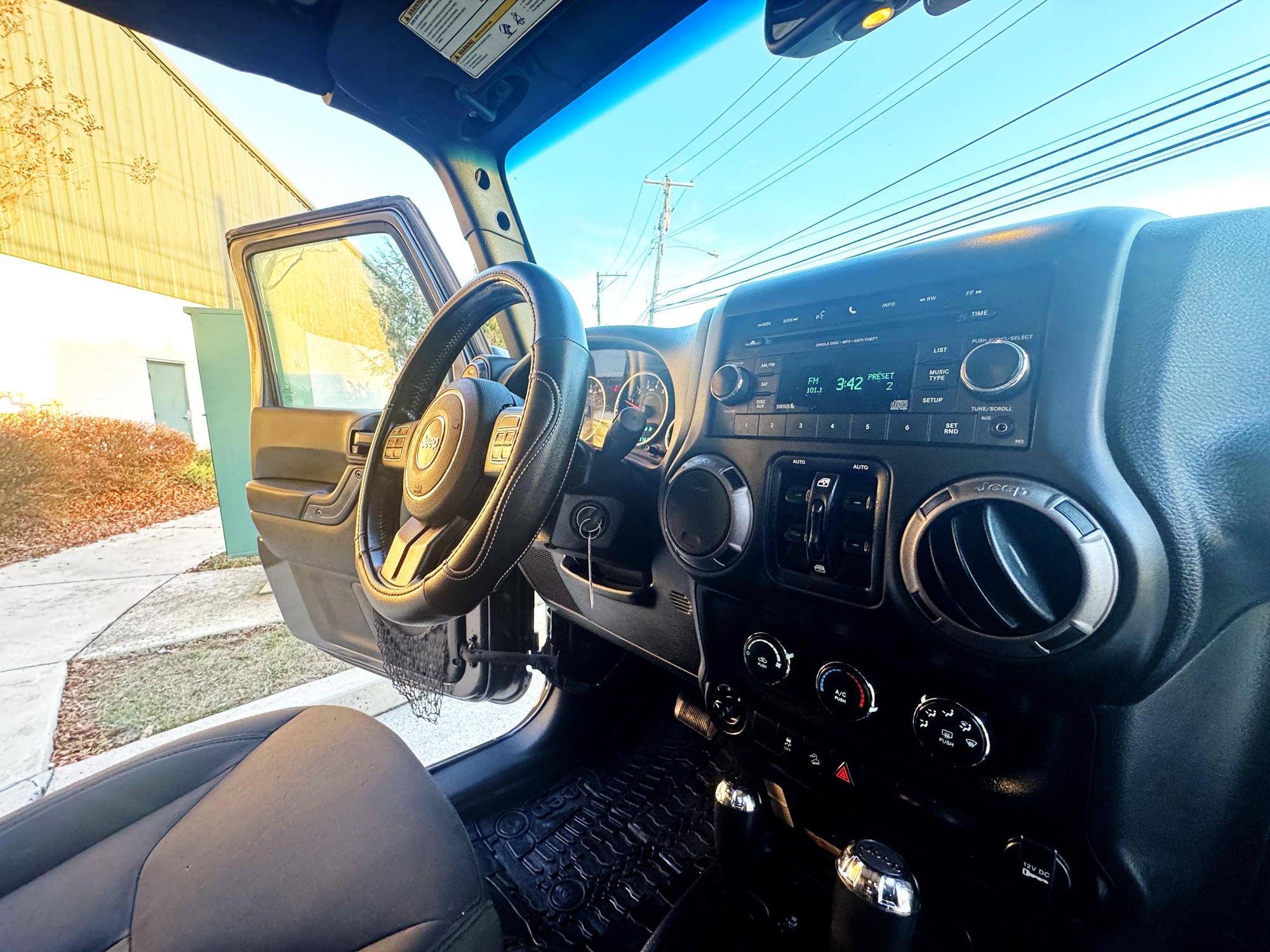 2016 Jeep Wrangler Unlimited Sport S photo 68