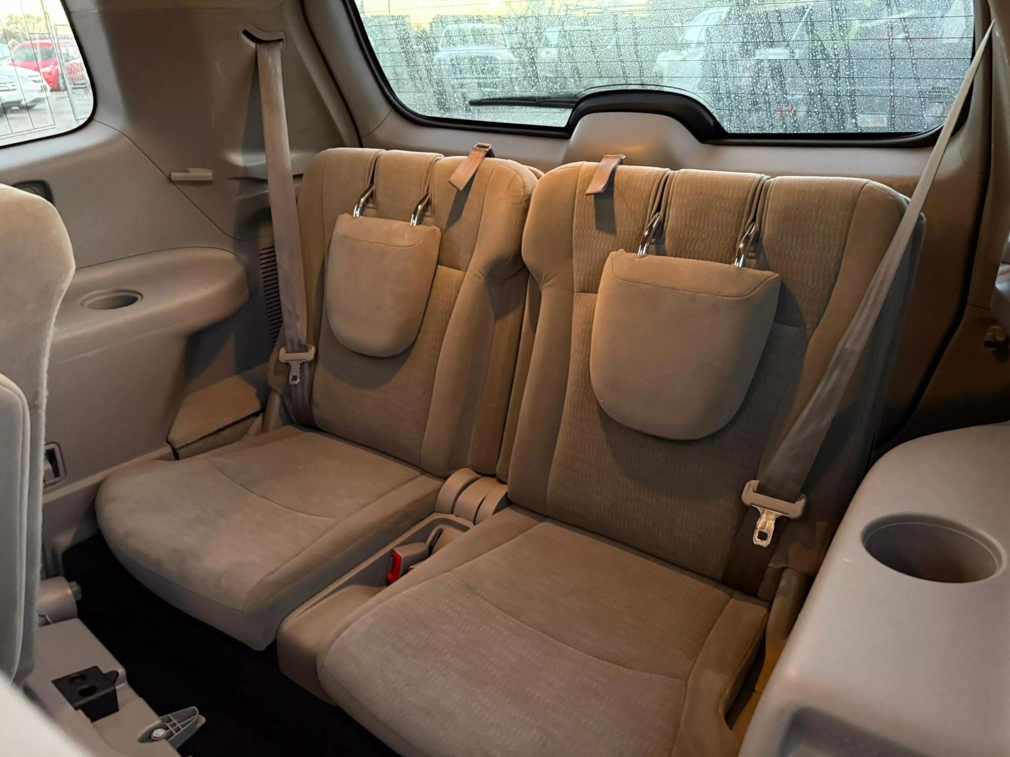 2013 Toyota Highlander Base photo 29