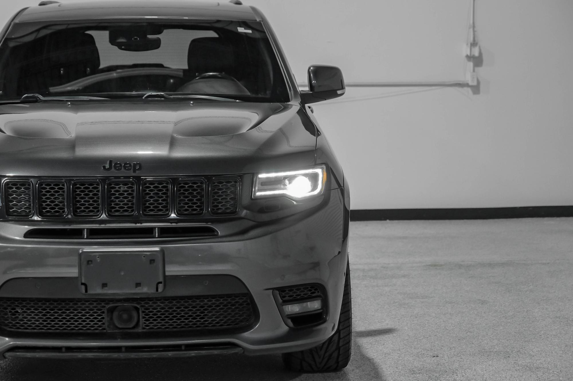 2018 Jeep Grand Cherokee SRT photo 117