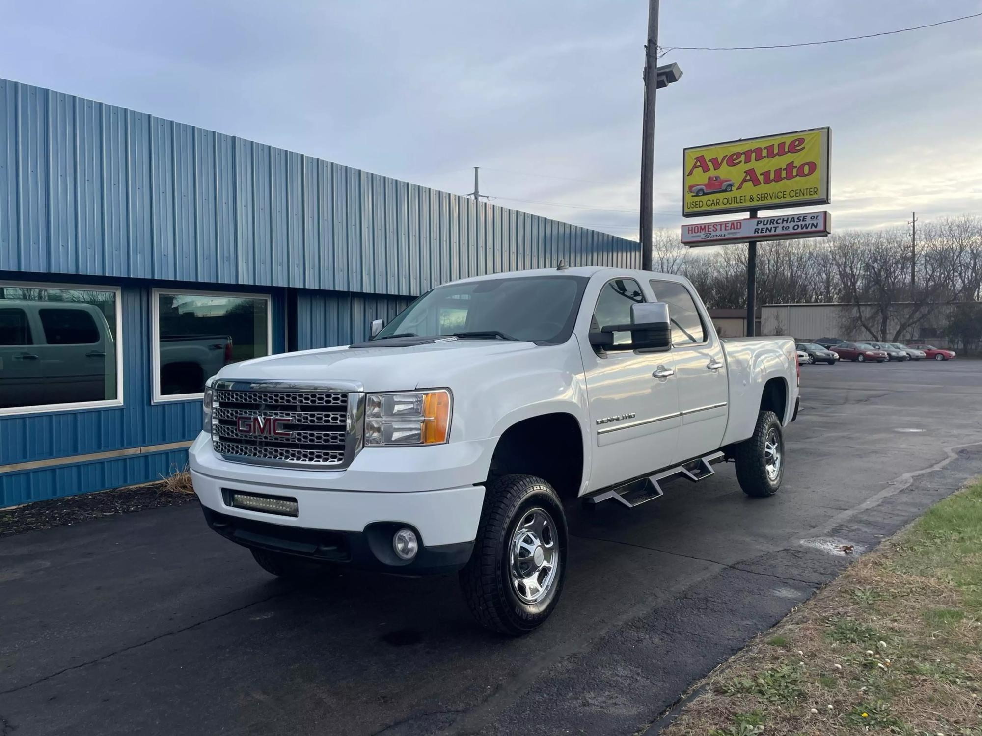 2011 GMC Sierra 2500 Denali HD Denali photo 13