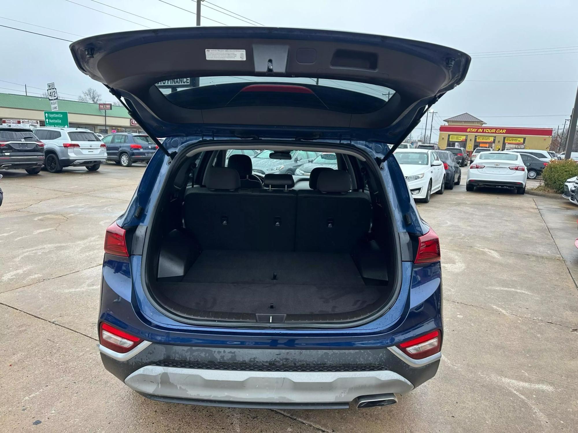 2019 Hyundai Santa Fe SE photo 42