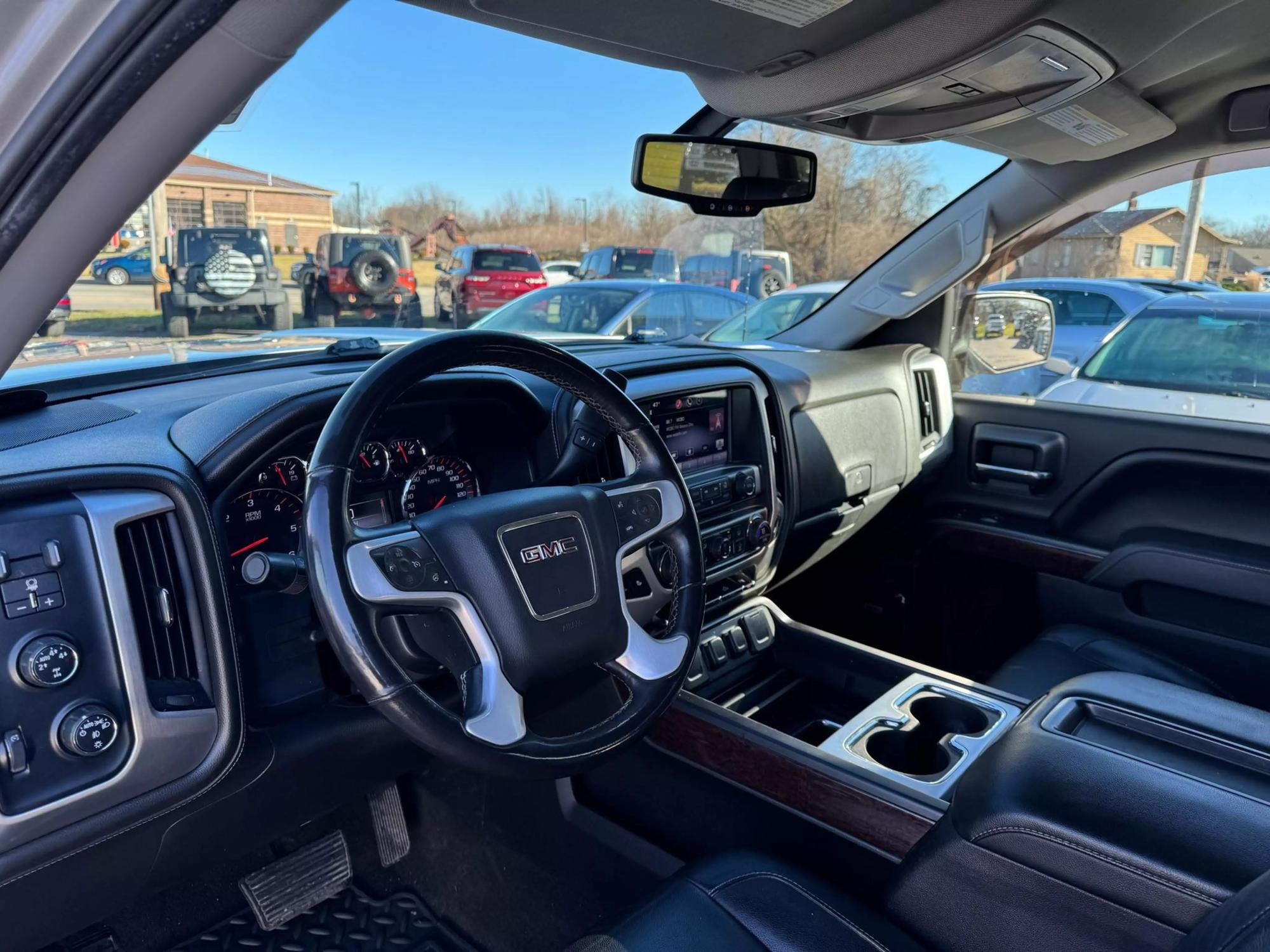 2015 GMC Sierra 1500 SLT photo 36