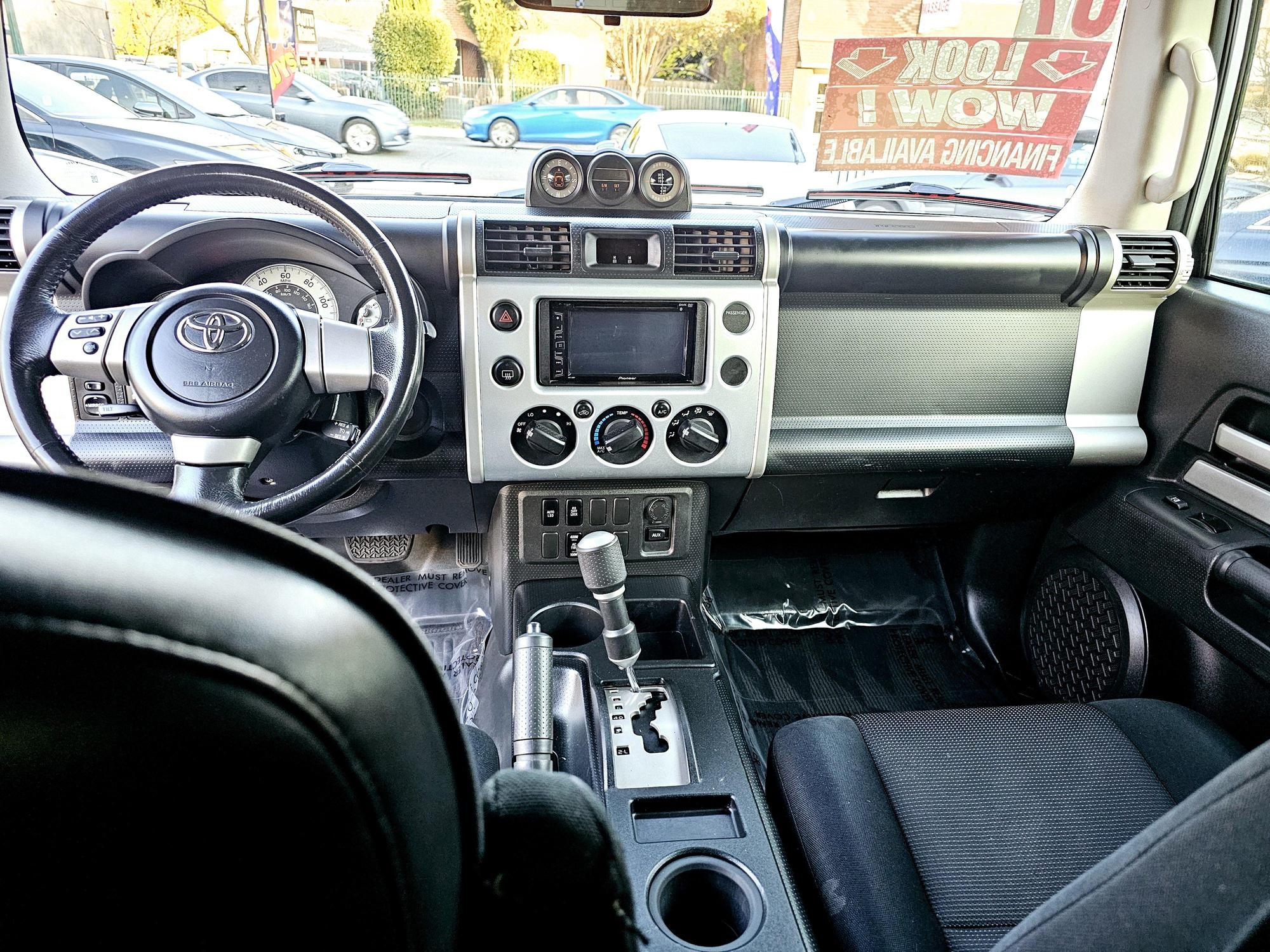 2007 Toyota FJ Cruiser Base photo 59