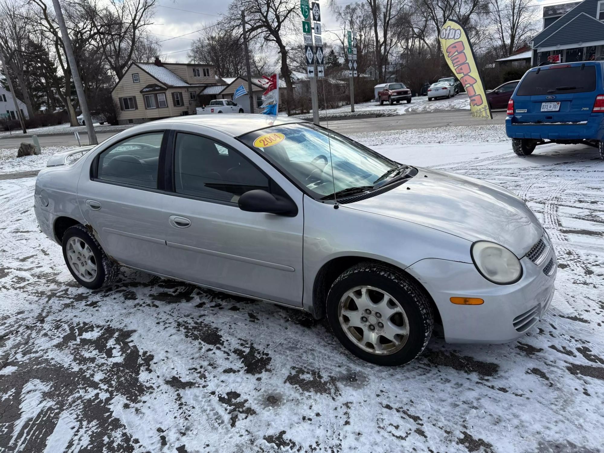 2004 Dodge Neon SXT photo 10