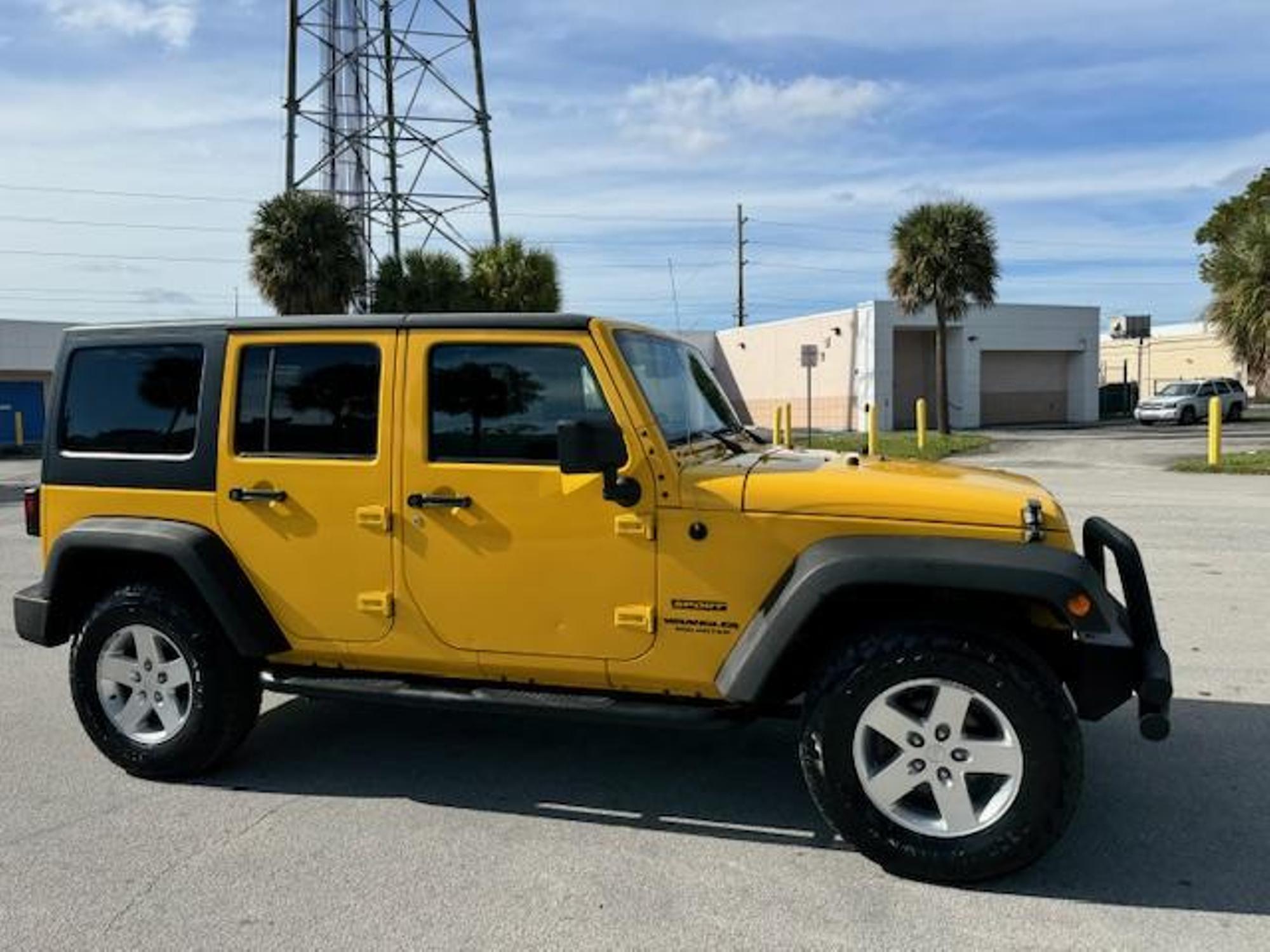 2015 Jeep Wrangler Unlimited Sport photo 26